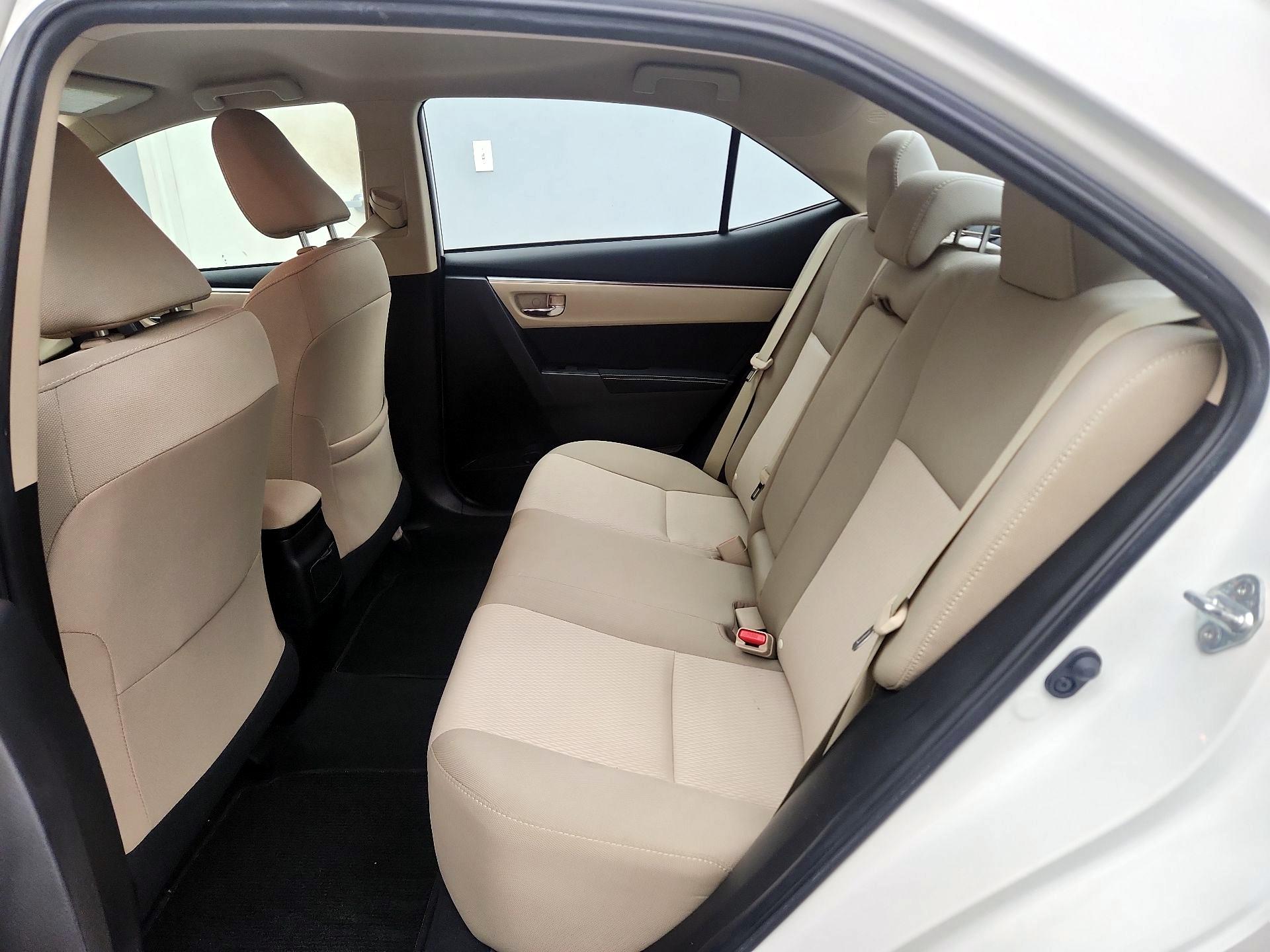 Thumbnail: 2015 Toyota Corolla - 19