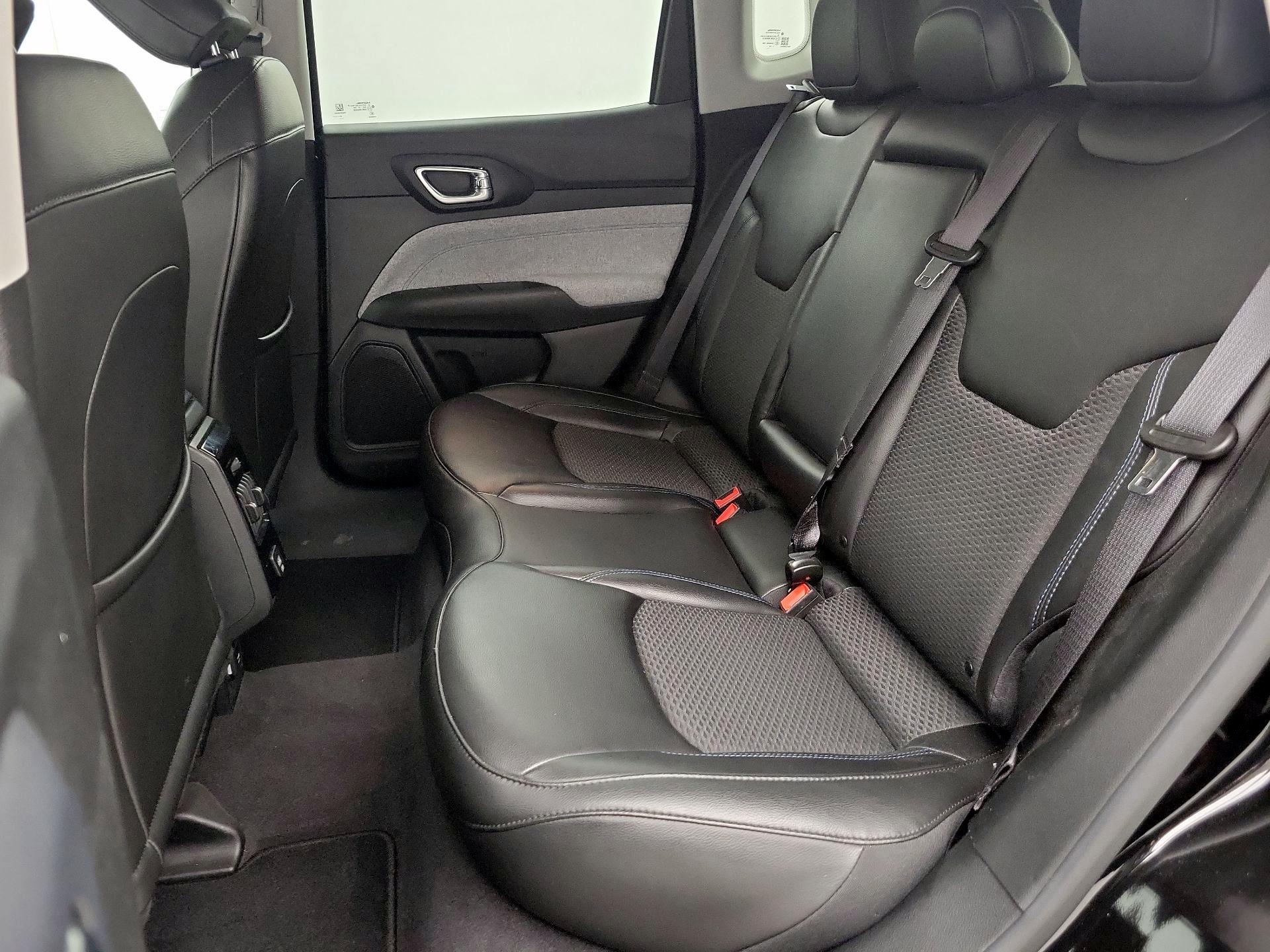 Thumbnail: 2022 Jeep Compass - 19