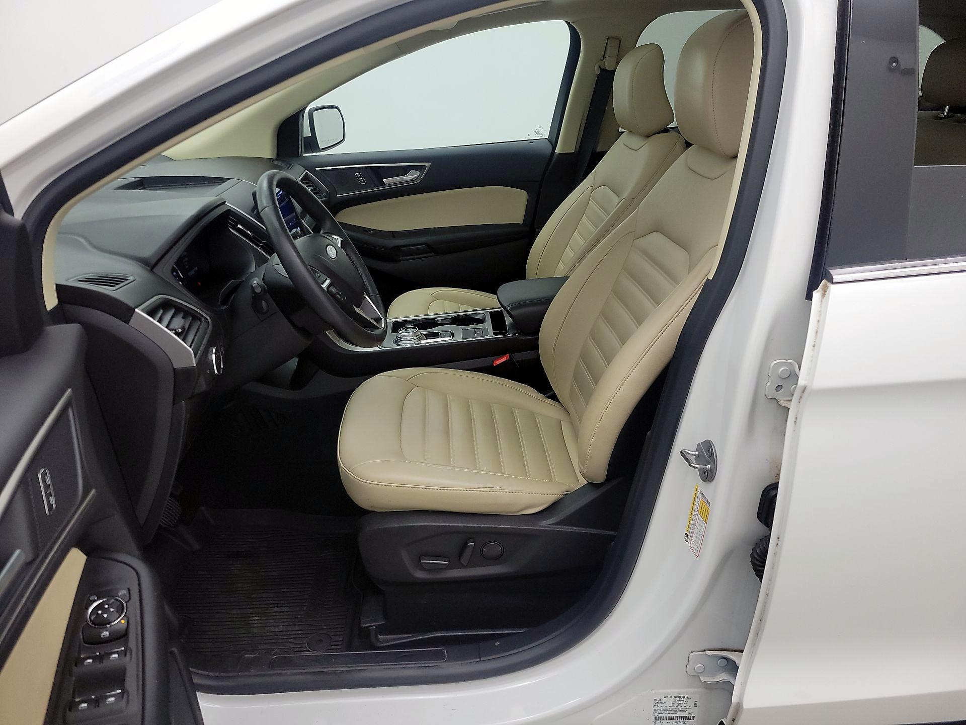 Thumbnail: 2022 Ford Edge - 11