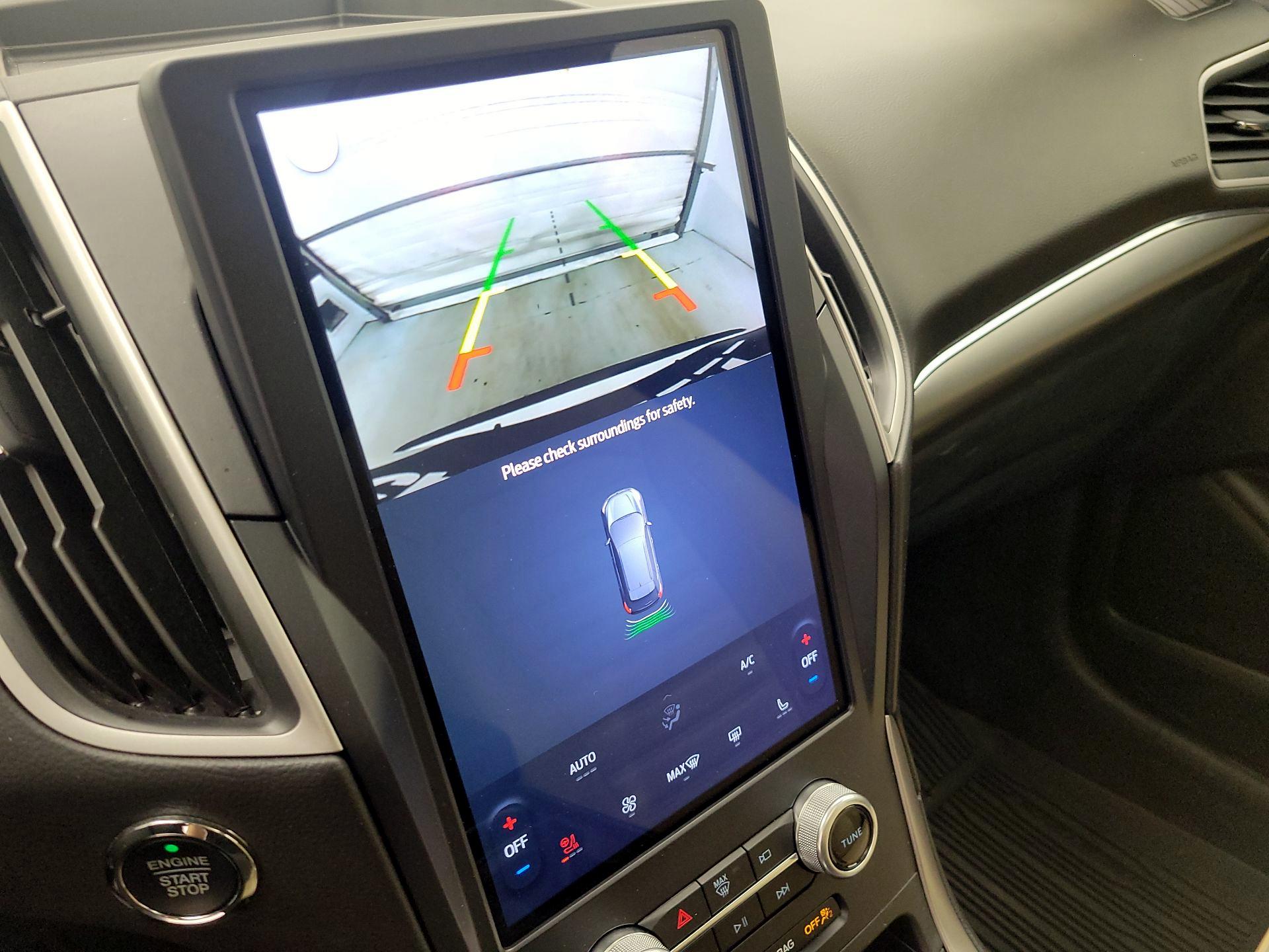 Thumbnail: 2022 Ford Edge - 14