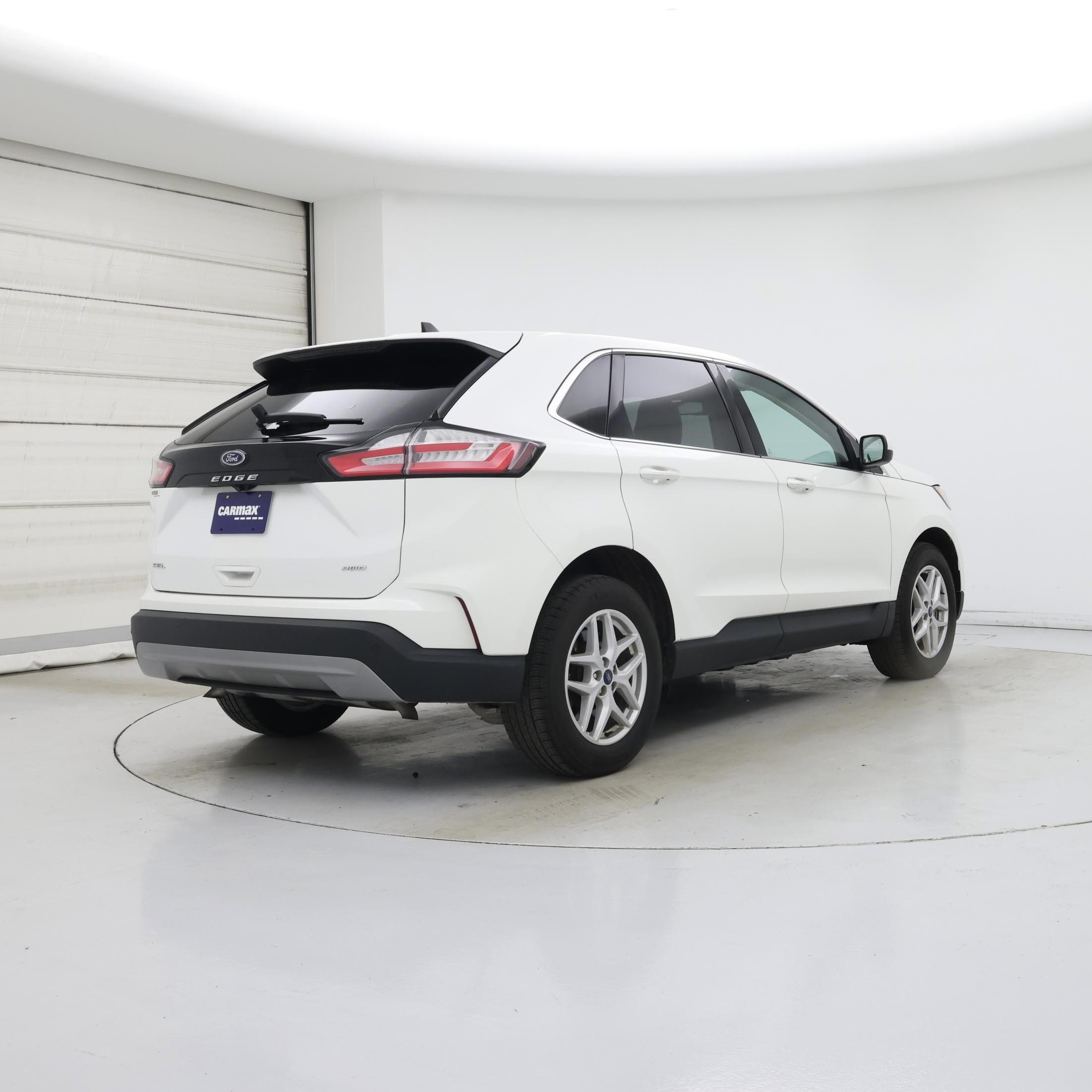 Thumbnail: 2022 Ford Edge - 8