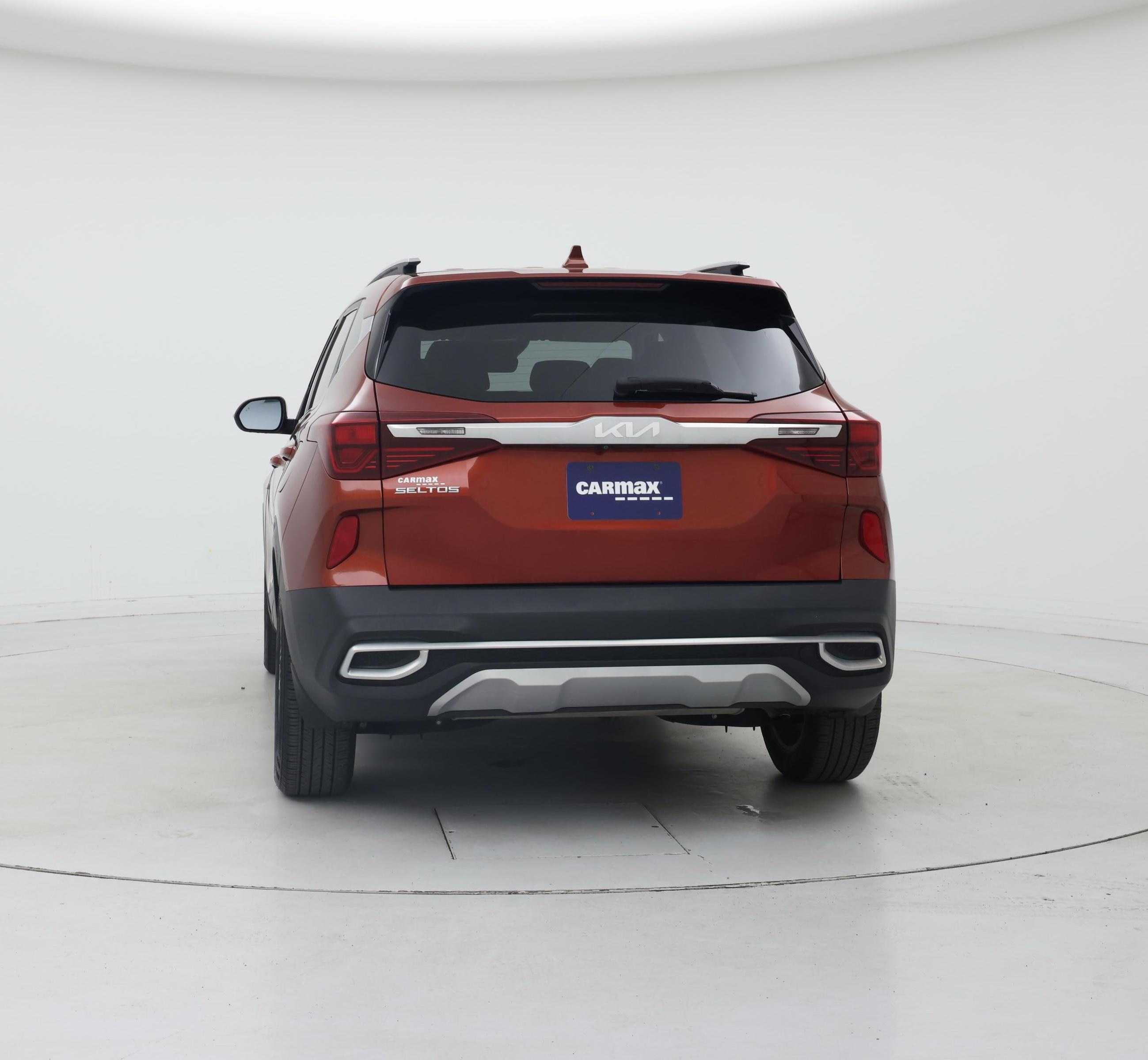 Thumbnail: 2023 Kia Seltos - 6