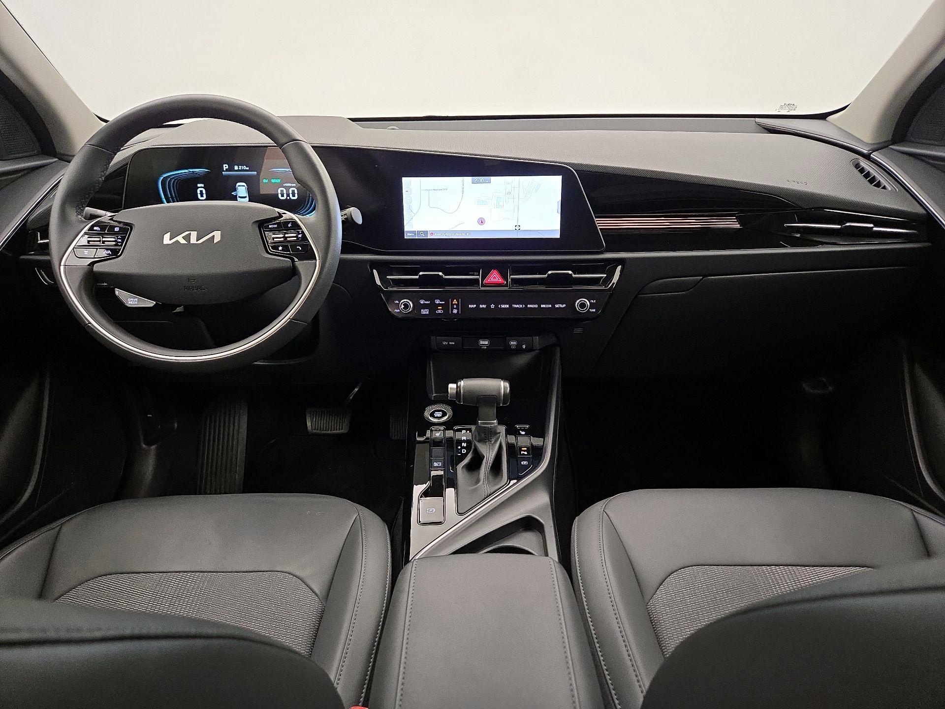 Thumbnail: 2023 Kia Niro - 9