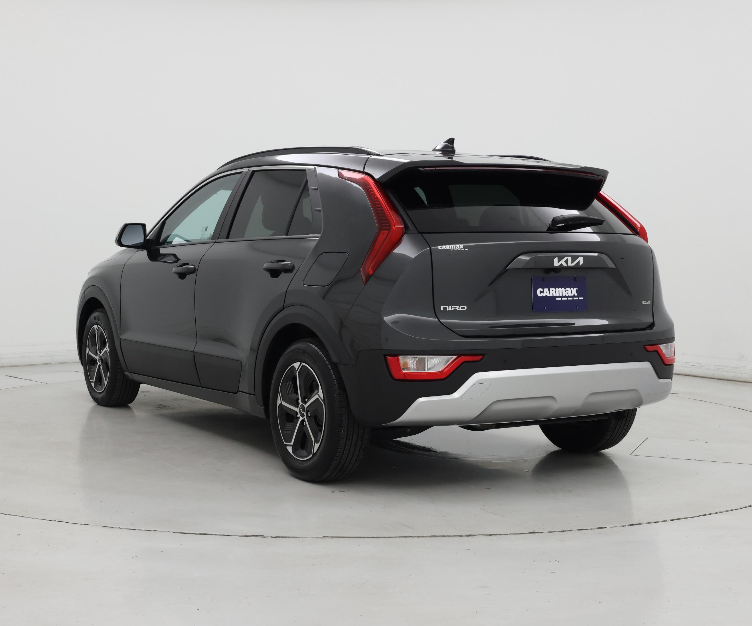 Thumbnail: 2023 Kia Niro - 2