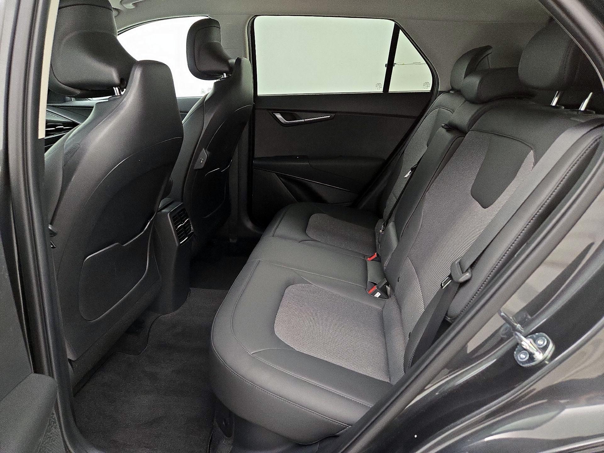 Thumbnail: 2023 Kia Niro - 20