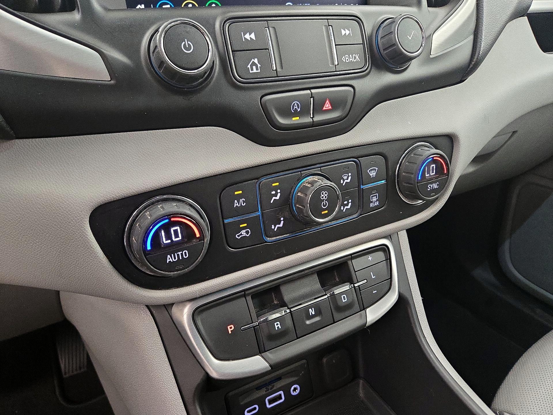 Thumbnail: 2022 GMC Terrain - 16