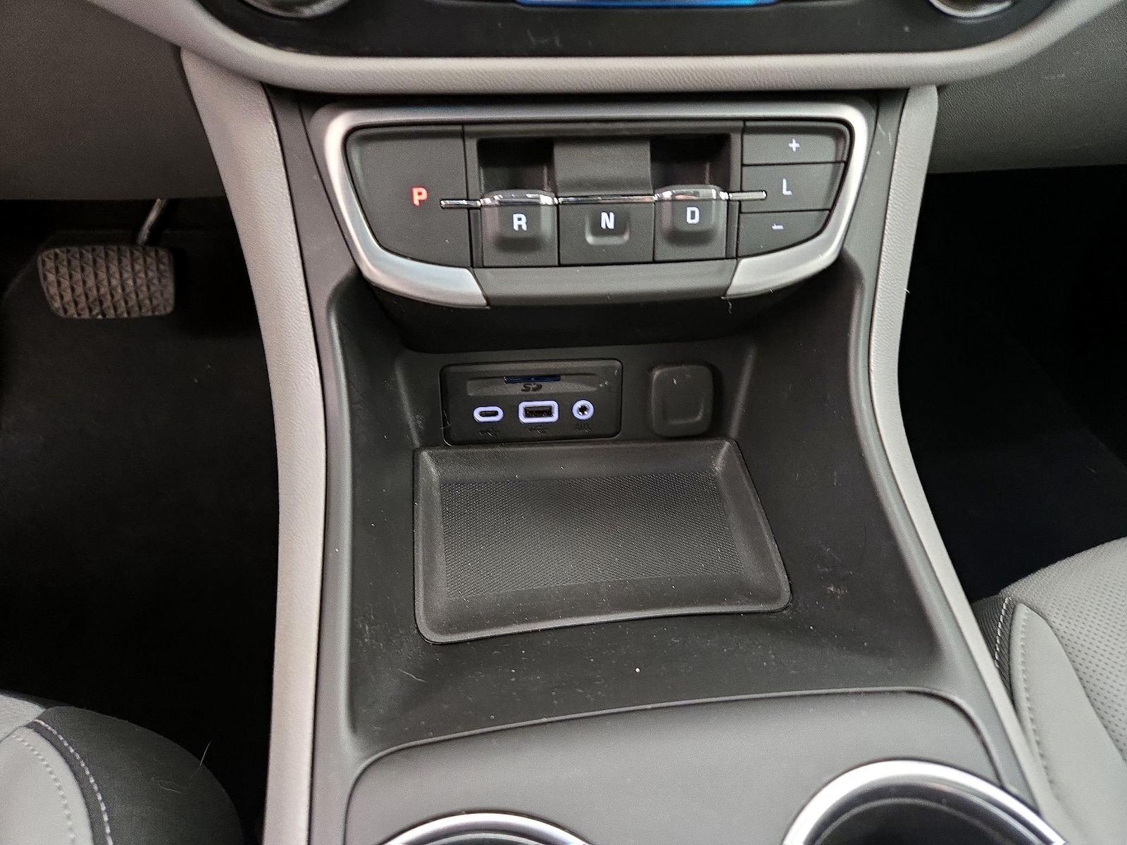 2022 GMC Terrain SLT - Photo 18