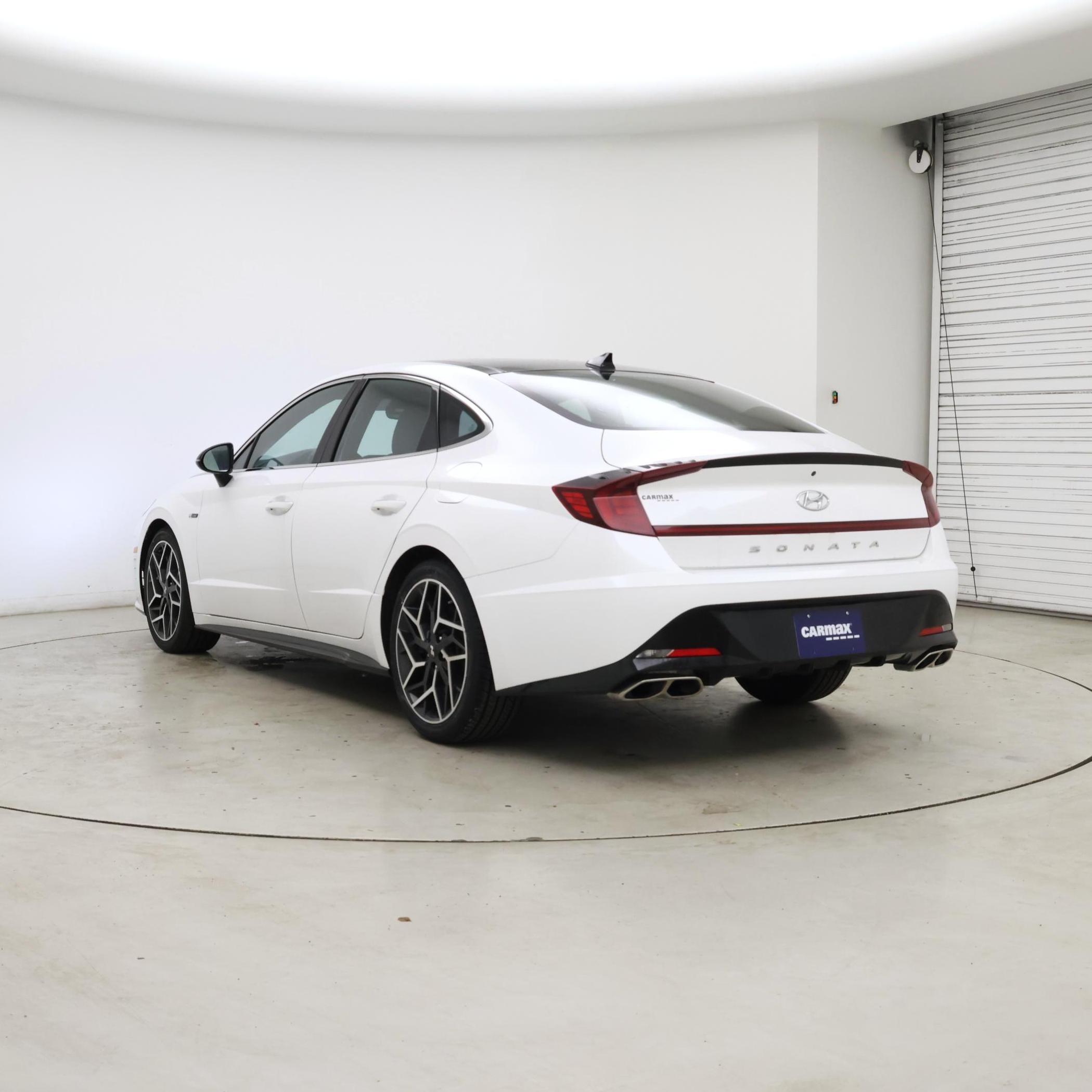 Thumbnail: 2023 Hyundai Sonata - 2