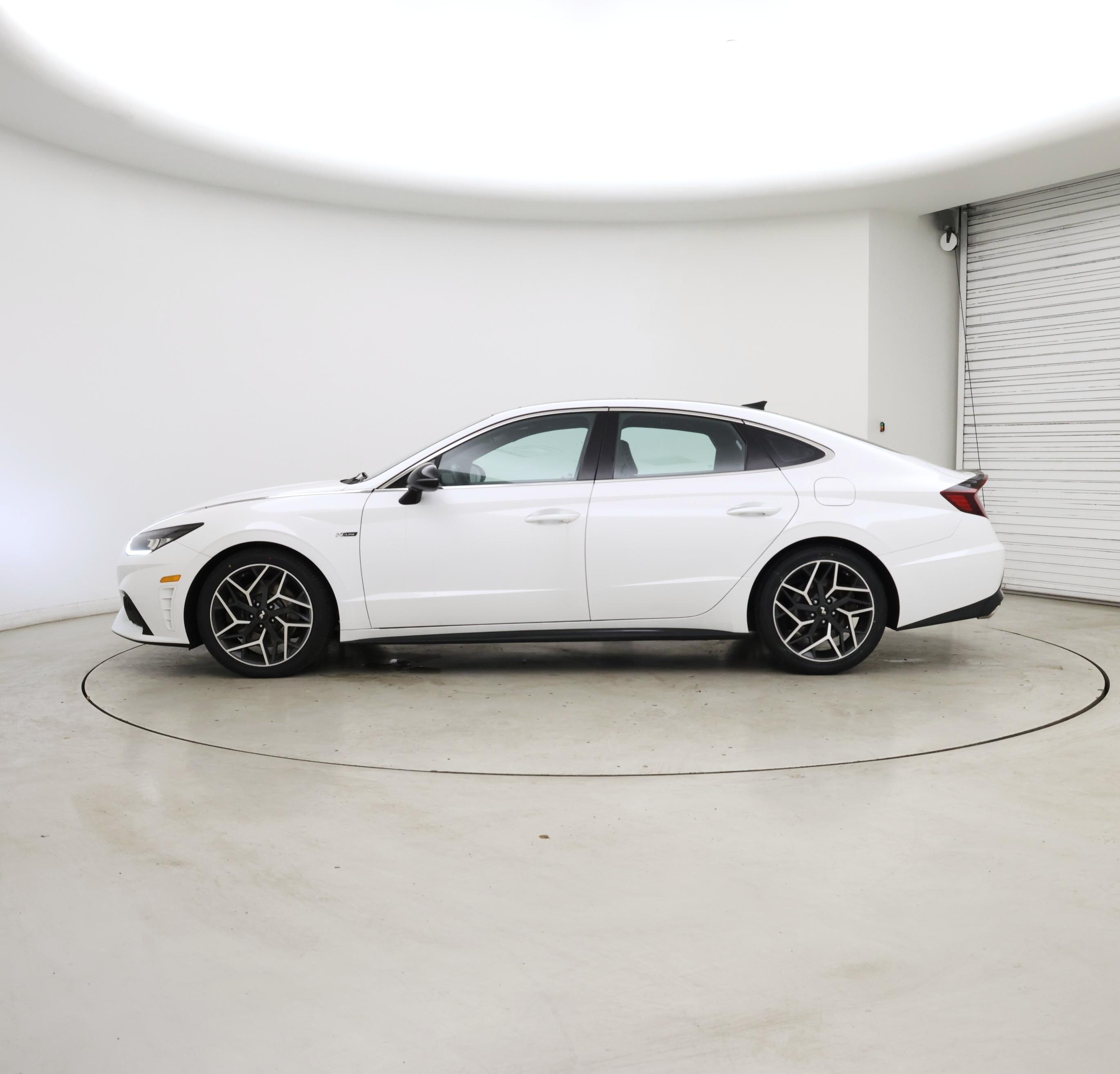 Thumbnail: 2023 Hyundai Sonata - 3