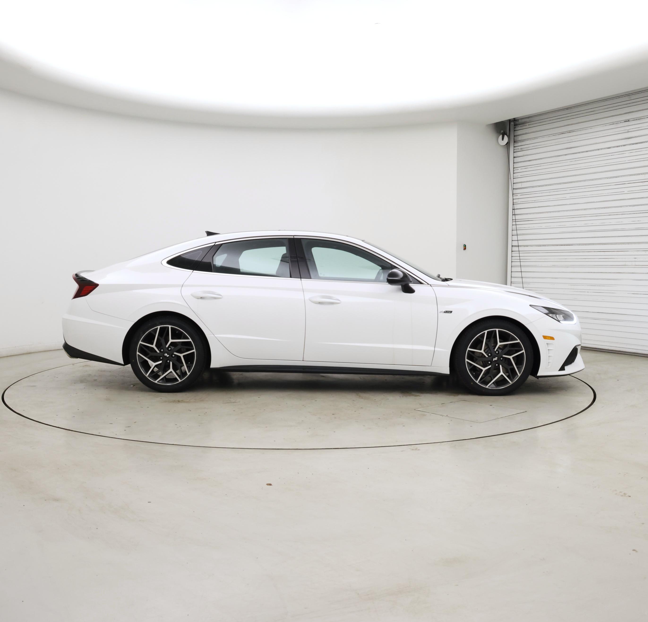 Thumbnail: 2023 Hyundai Sonata - 7