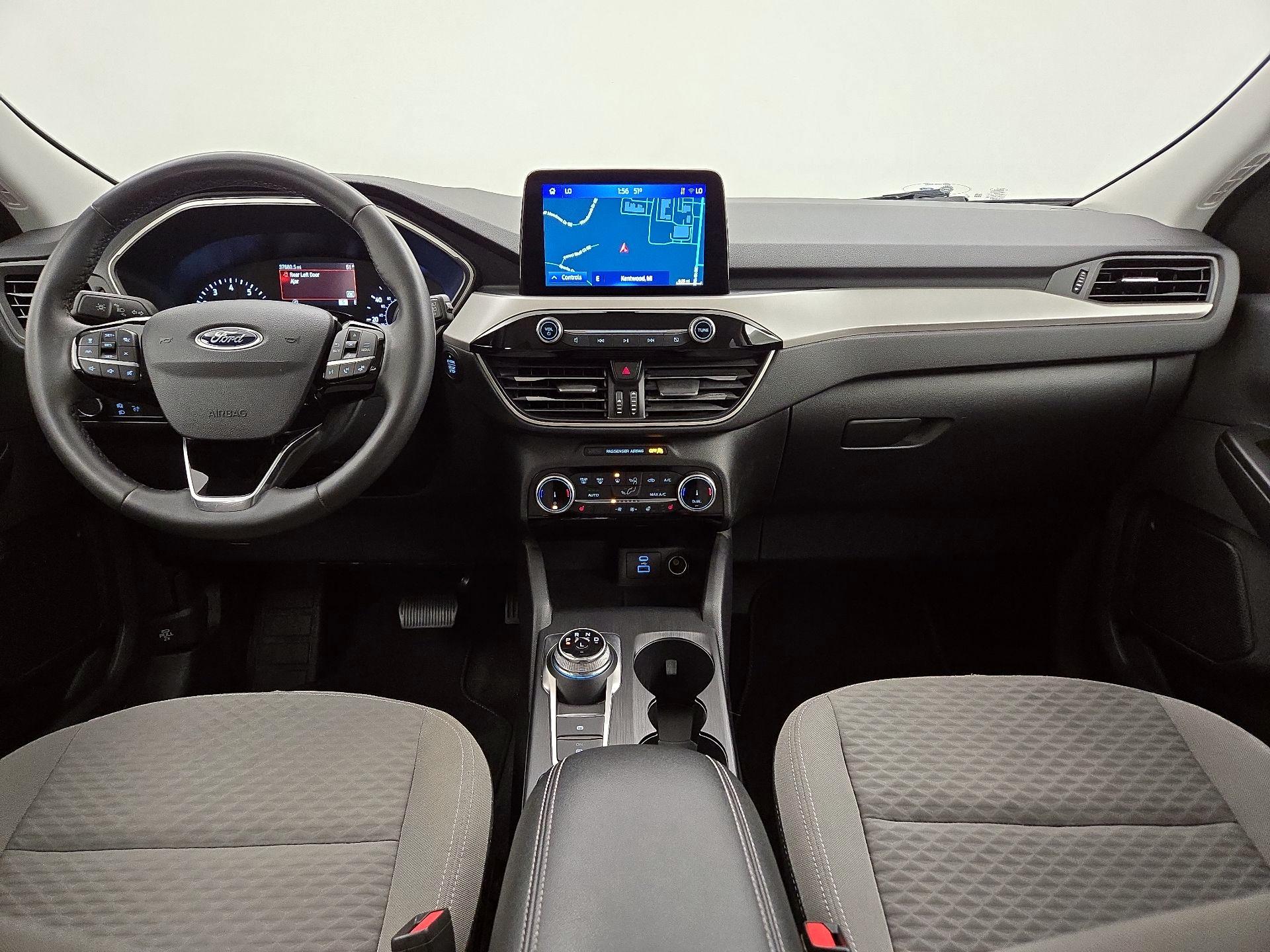 Thumbnail: 2022 Ford Escape - 9