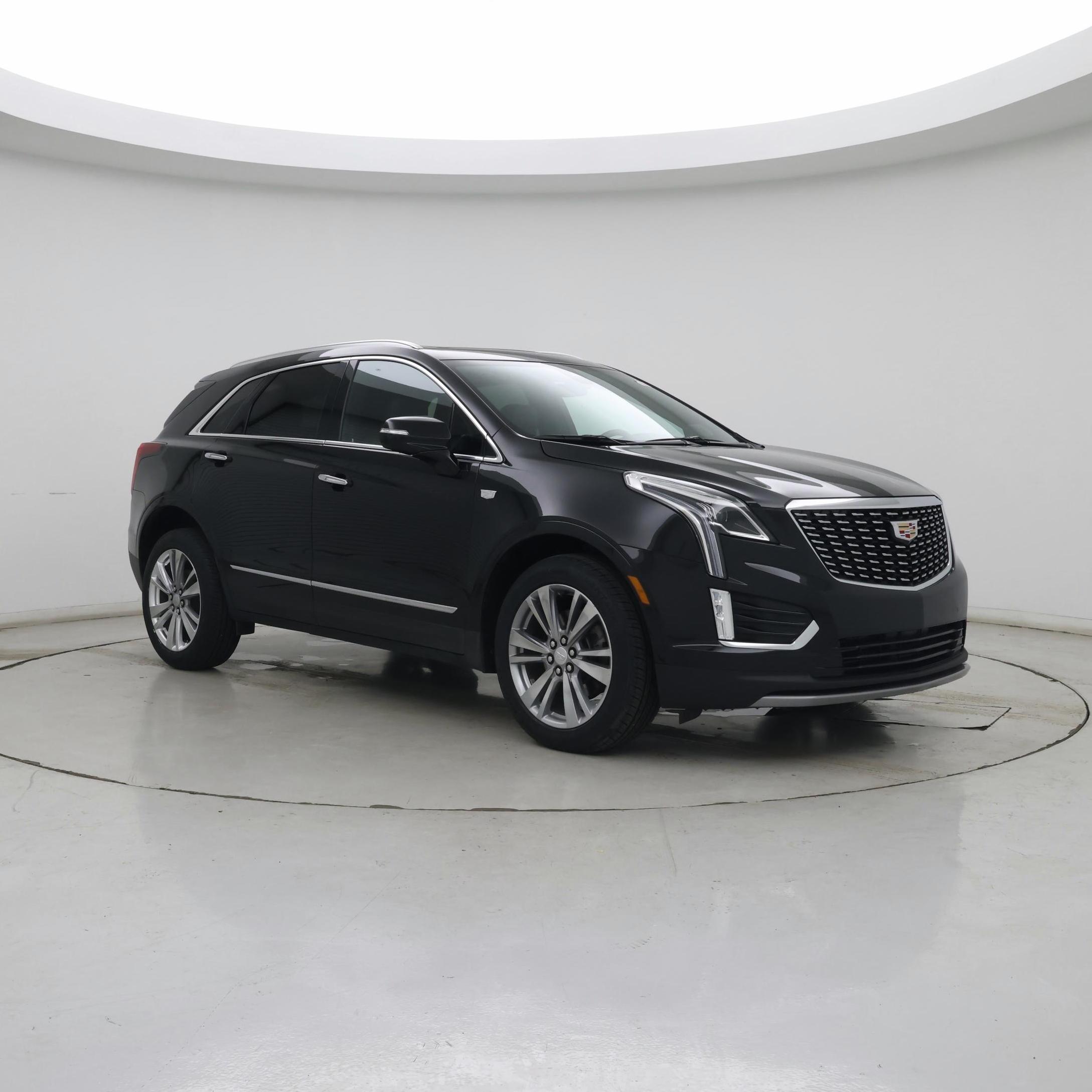 Thumbnail: 2023 Cadillac XT5 - 7