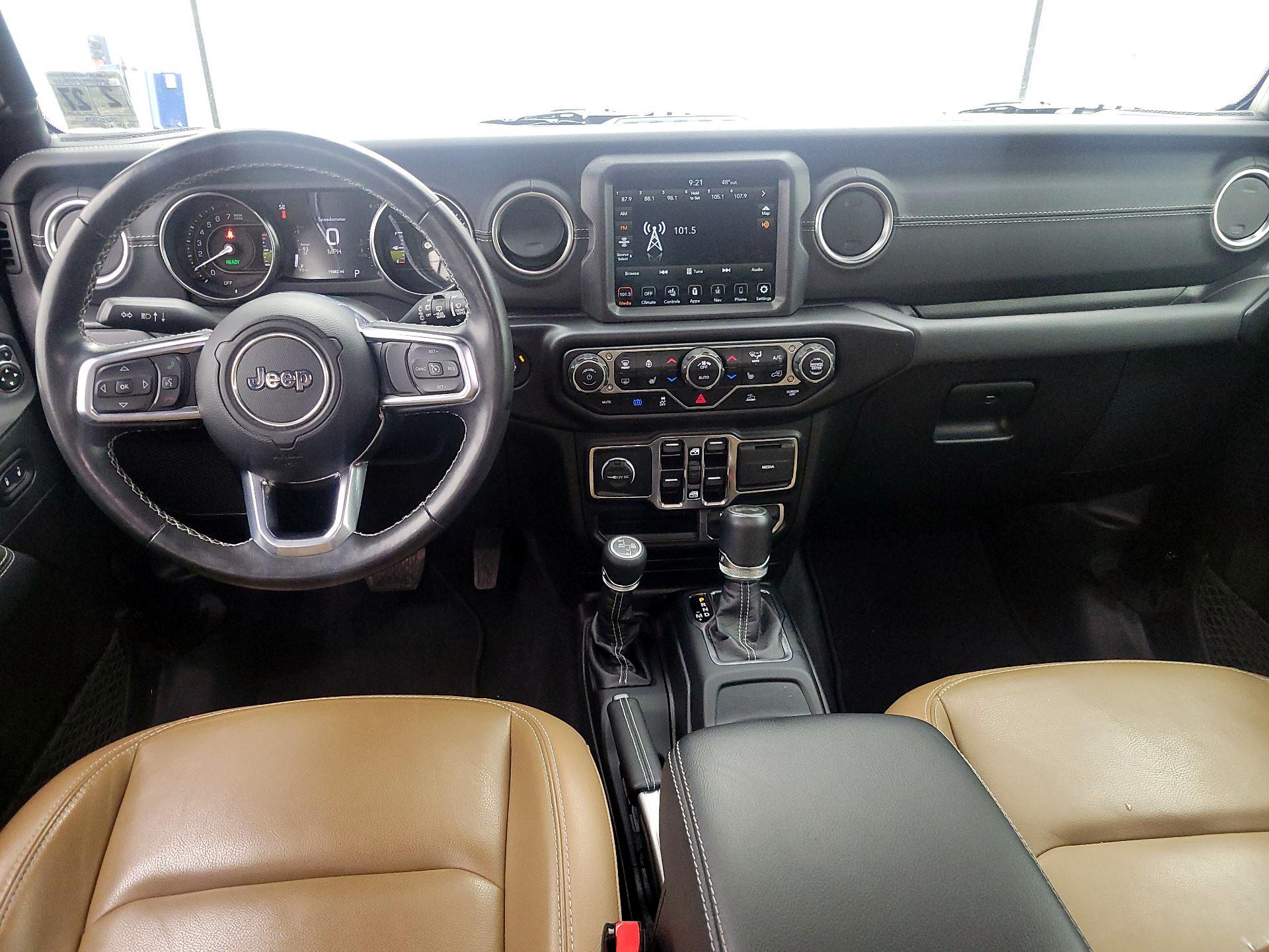 Thumbnail: 2021 Jeep Wrangler - 9