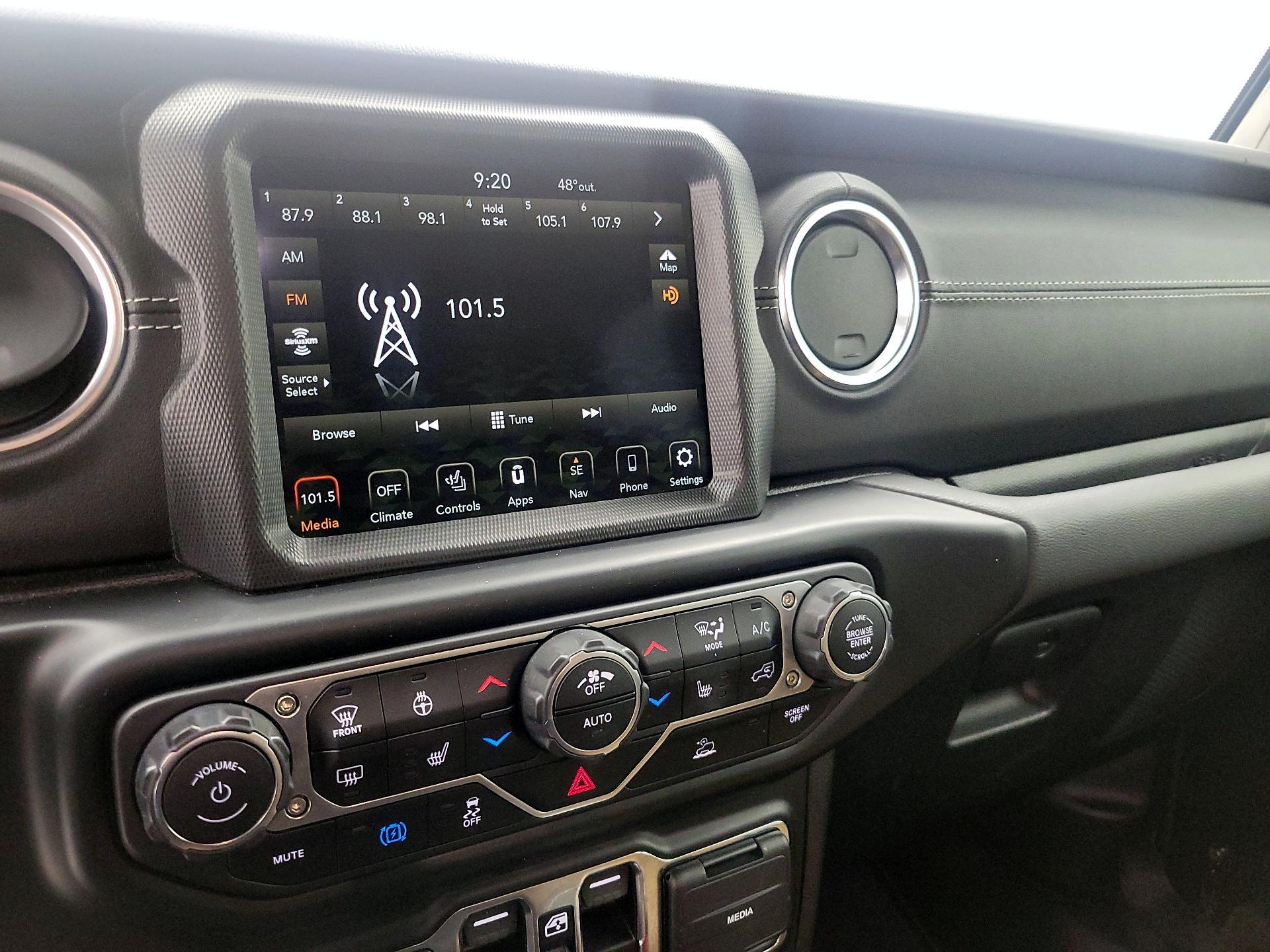 Thumbnail: 2021 Jeep Wrangler - 15