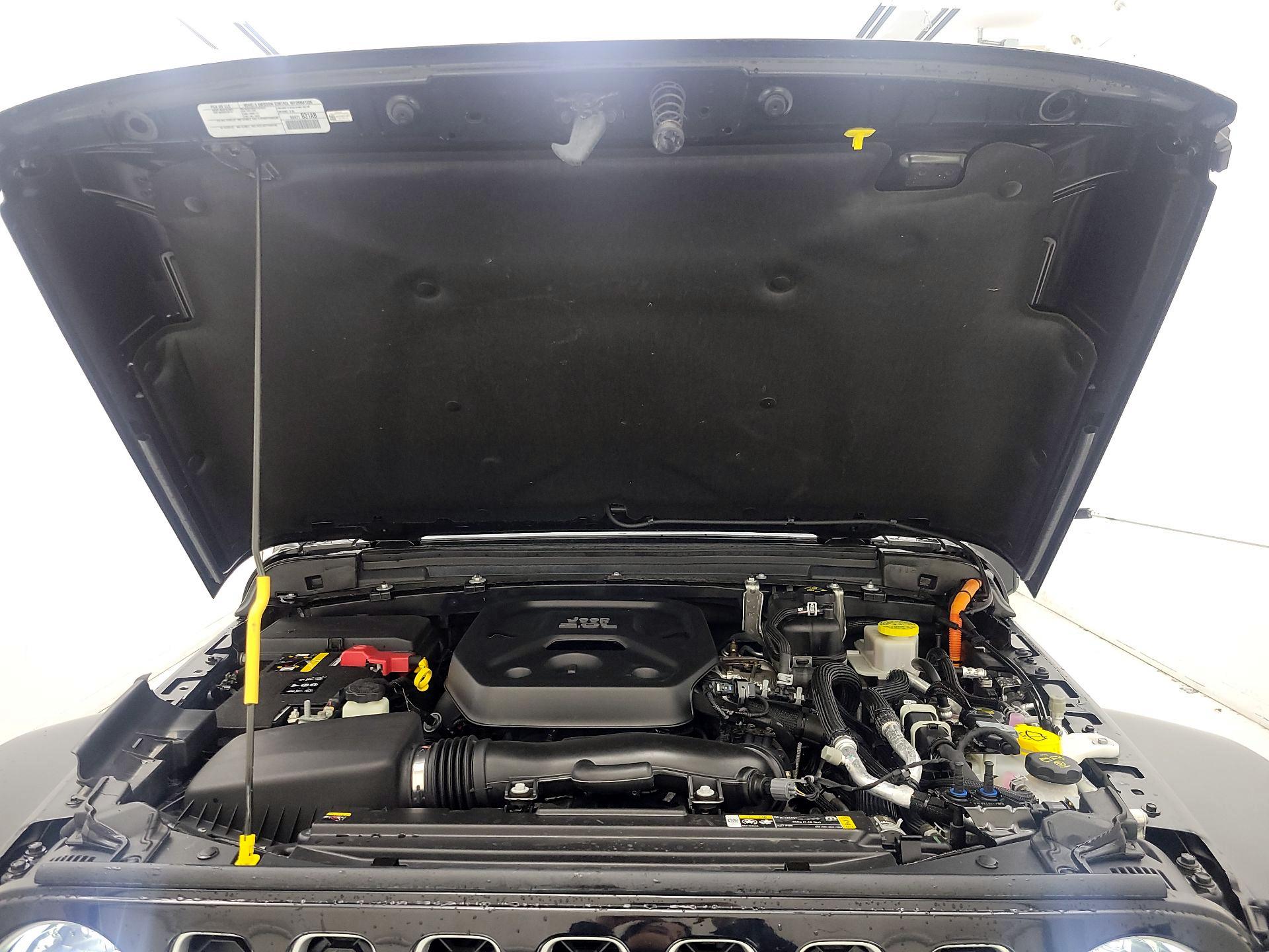 Thumbnail: 2021 Jeep Wrangler - 20