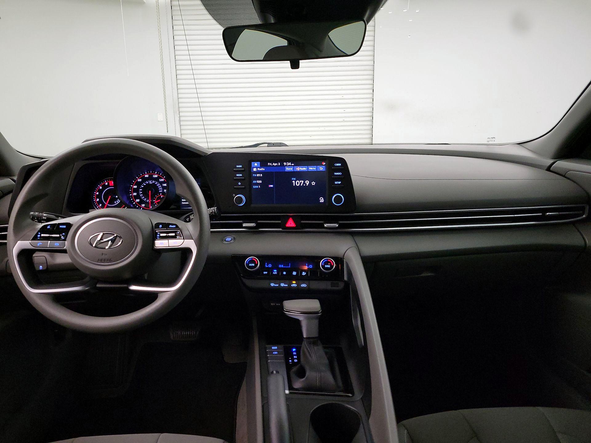 Thumbnail: 2023 Hyundai Elantra - 9