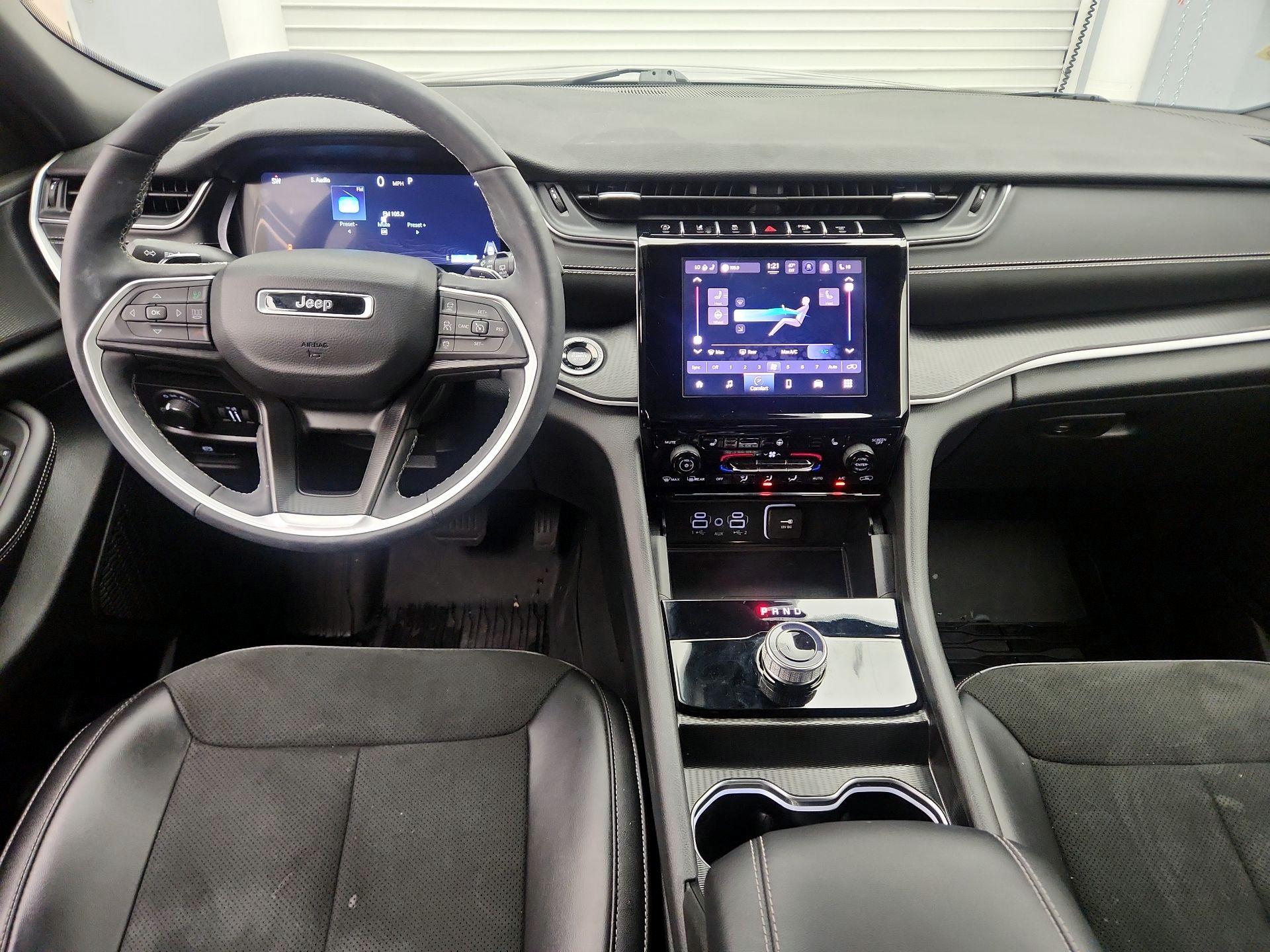 Thumbnail: 2024 Jeep Grand Cherokee - 9