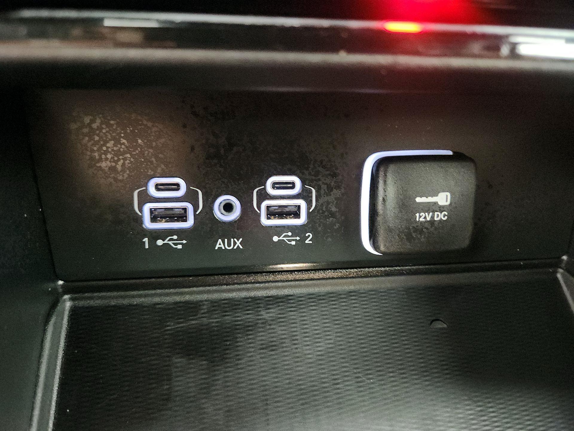 Thumbnail: 2024 Jeep Grand Cherokee - 18