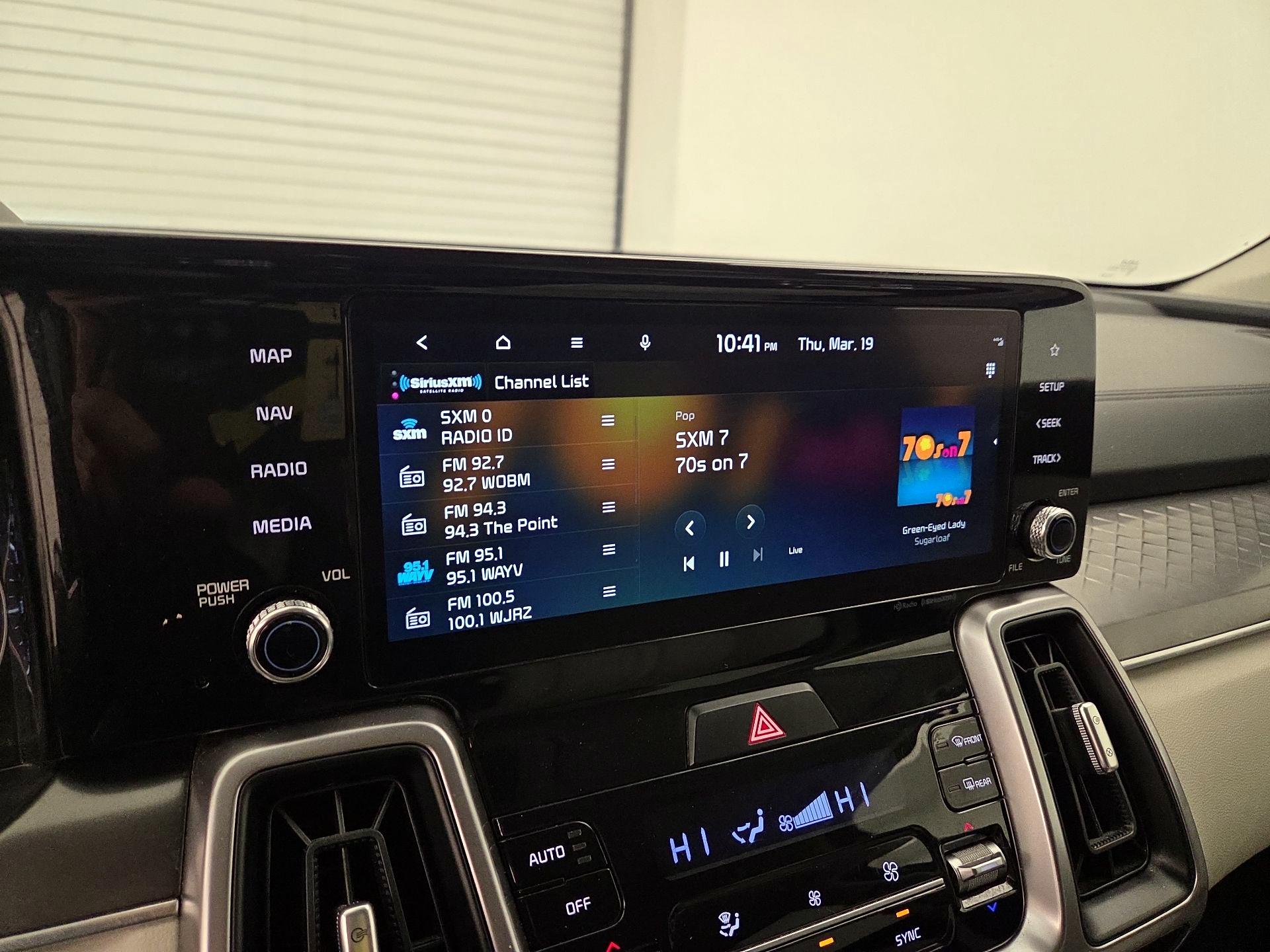 Thumbnail: 2023 Kia Sorento - 15