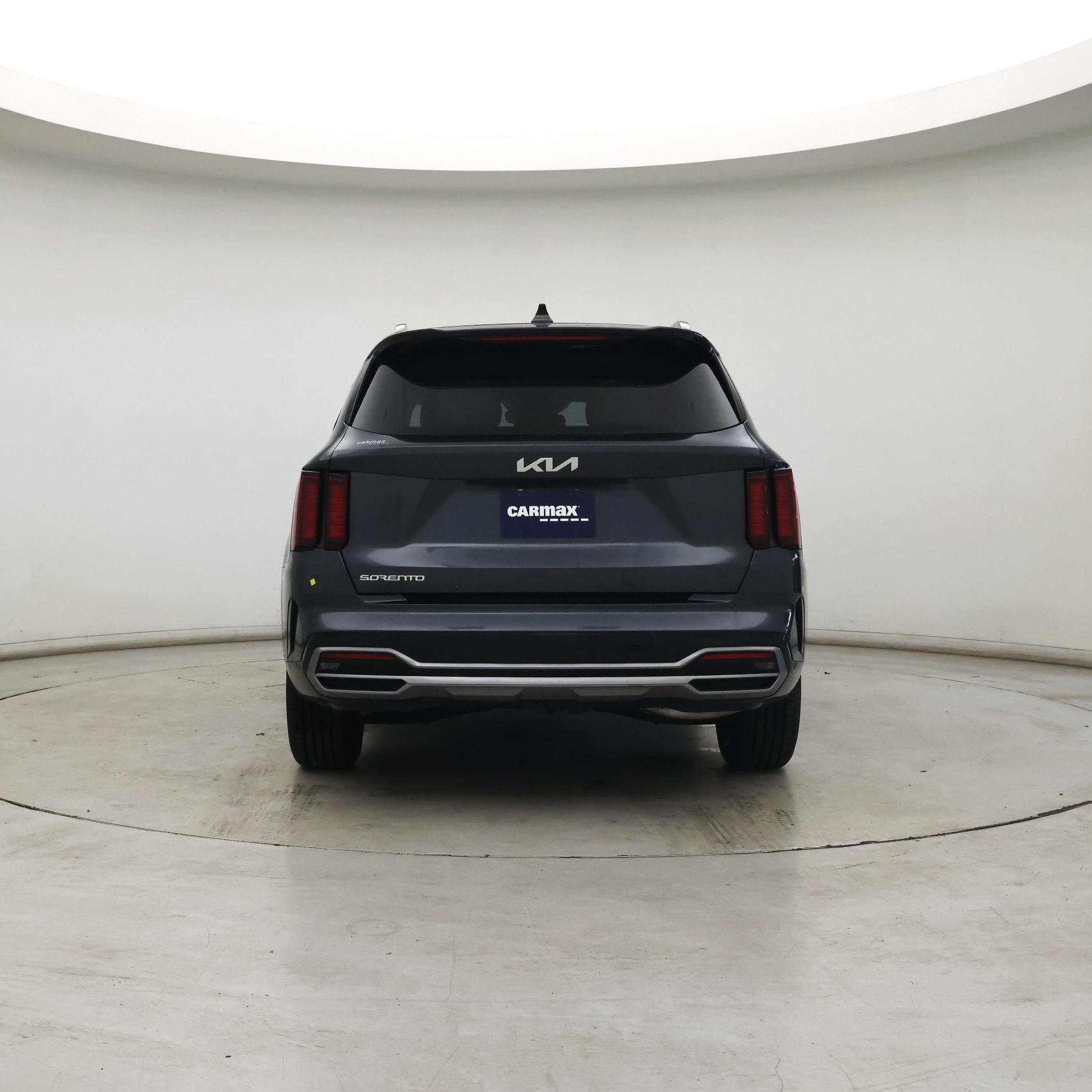 Thumbnail: 2023 Kia Sorento - 6