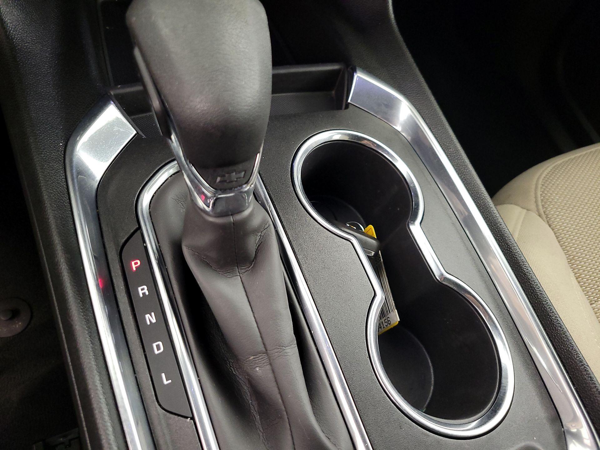 Thumbnail: 2023 Chevrolet Traverse - 17