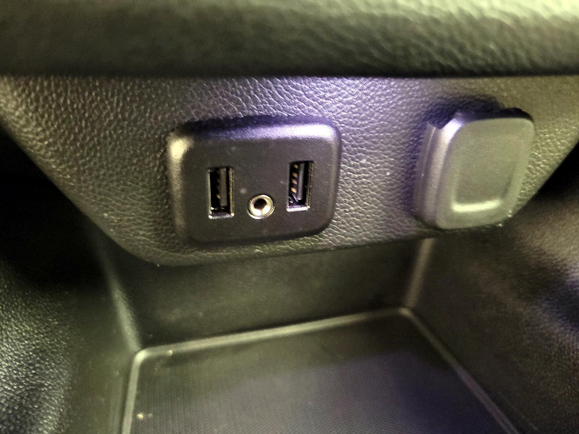 Thumbnail: 2023 Chevrolet Traverse - 18