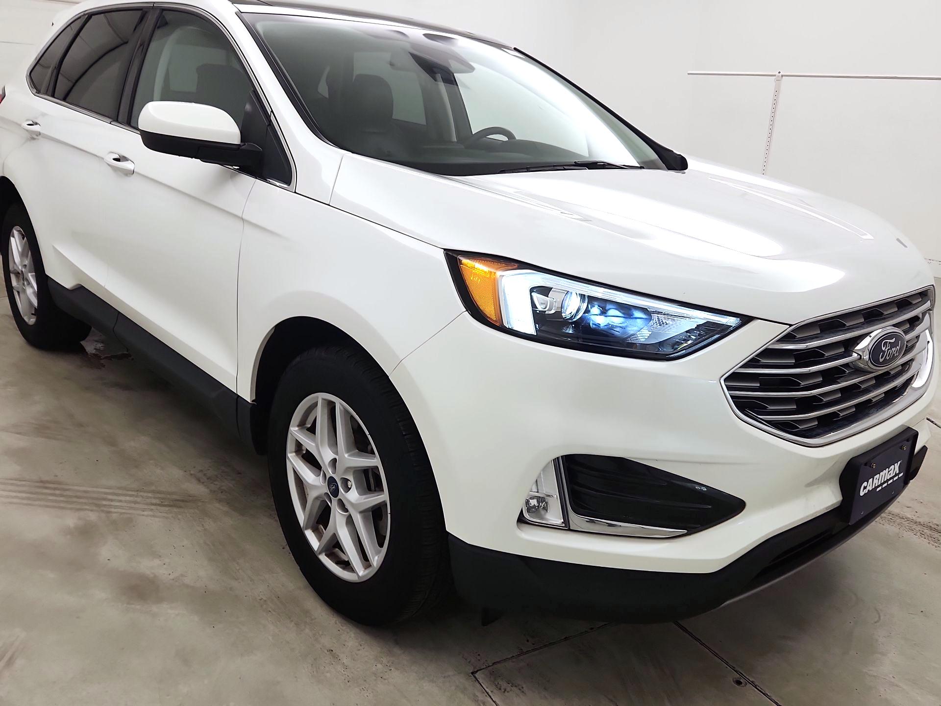 Thumbnail: 2022 Ford Edge - 1