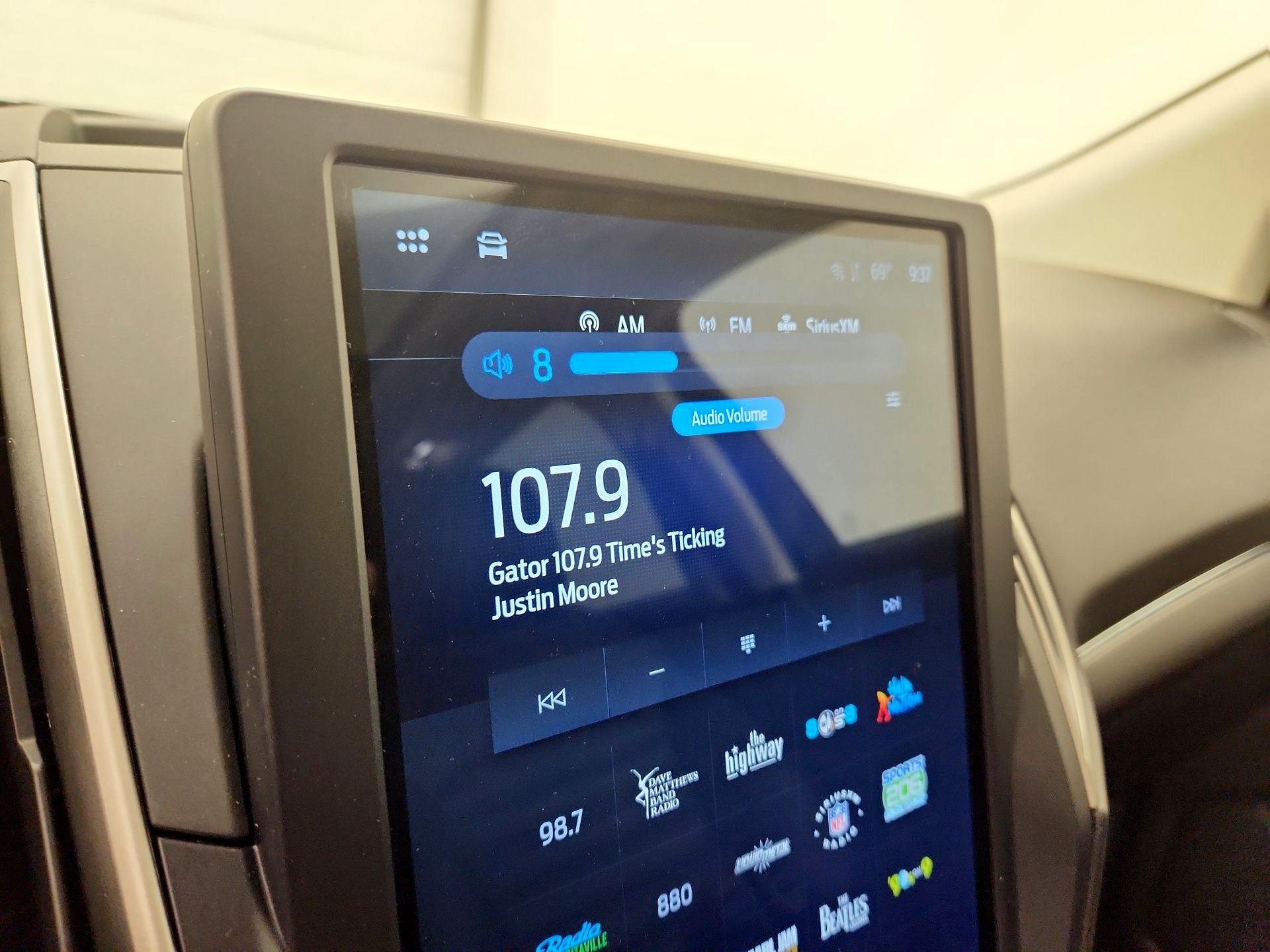 Thumbnail: 2022 Ford Edge - 14