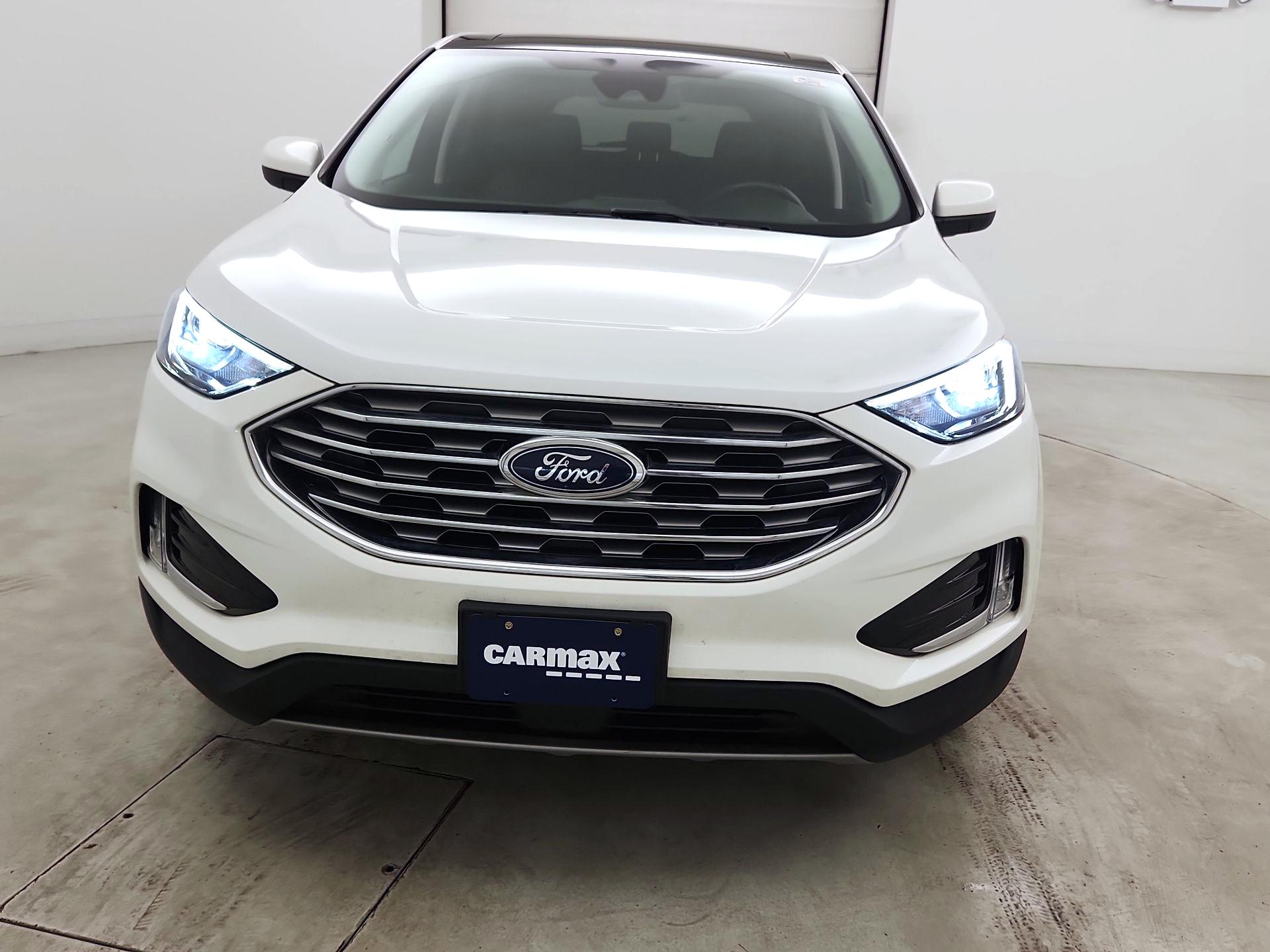 Thumbnail: 2022 Ford Edge - 2
