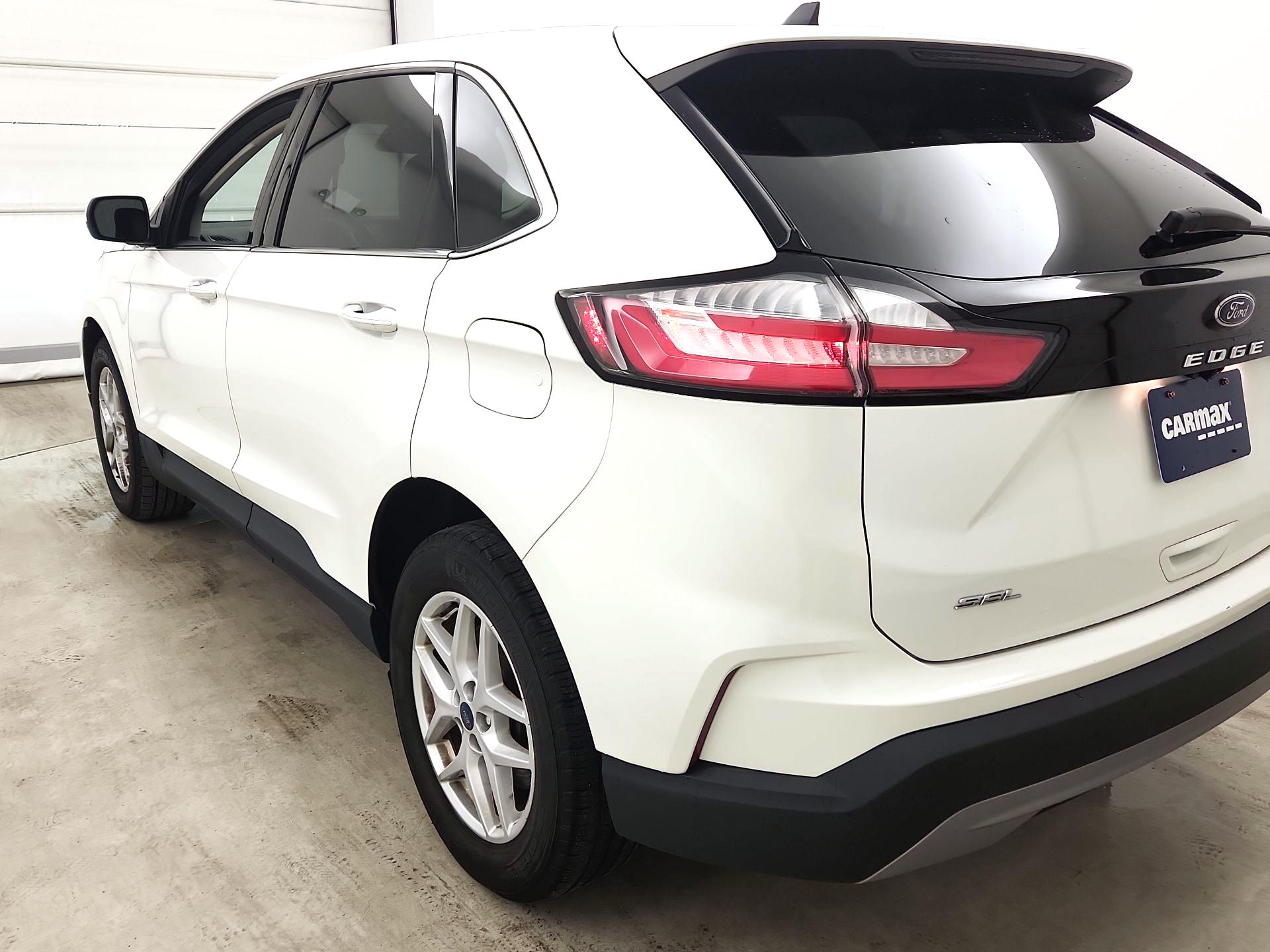 Thumbnail: 2022 Ford Edge - 7