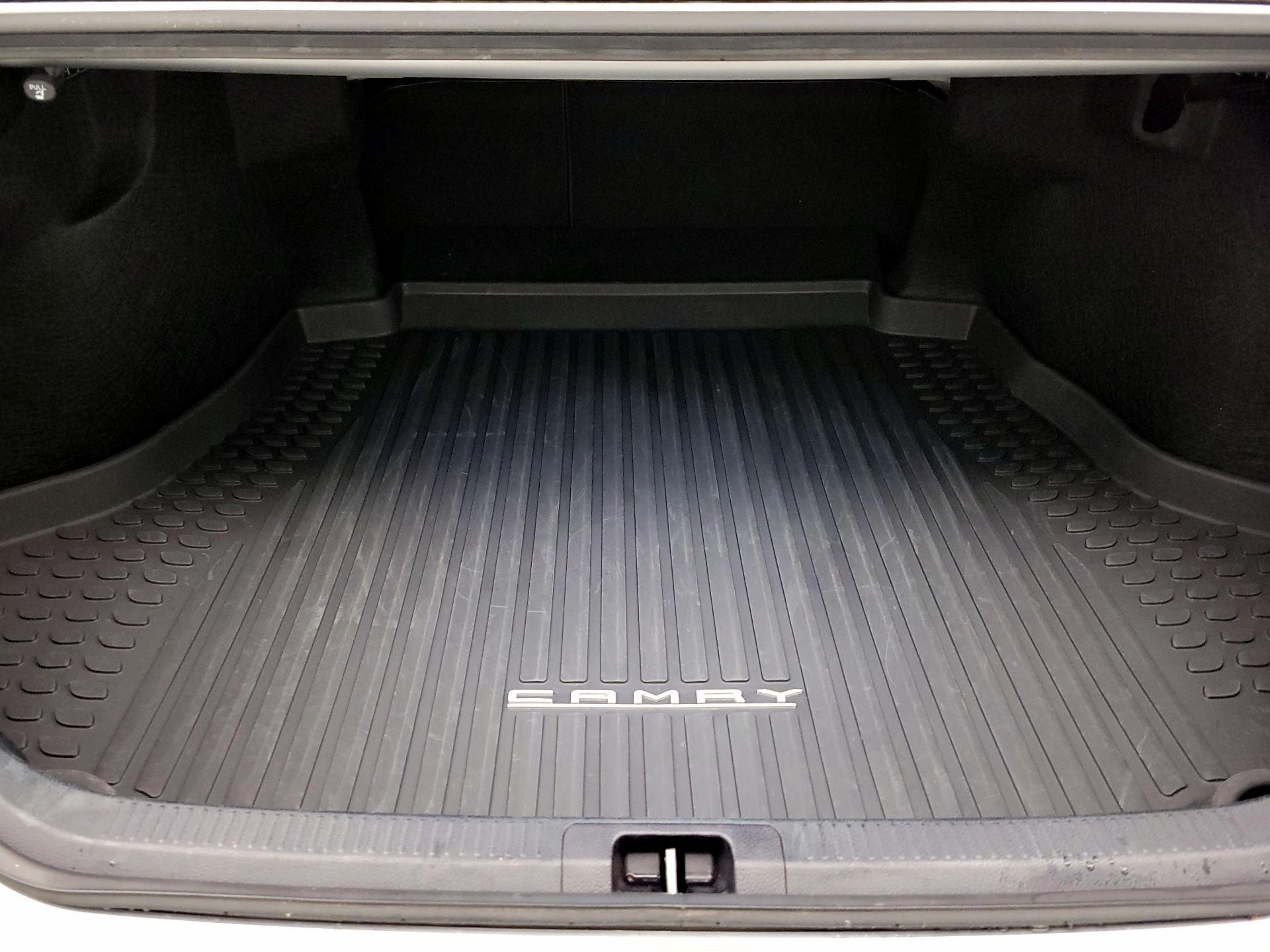 Thumbnail: 2023 Toyota Camry - 20