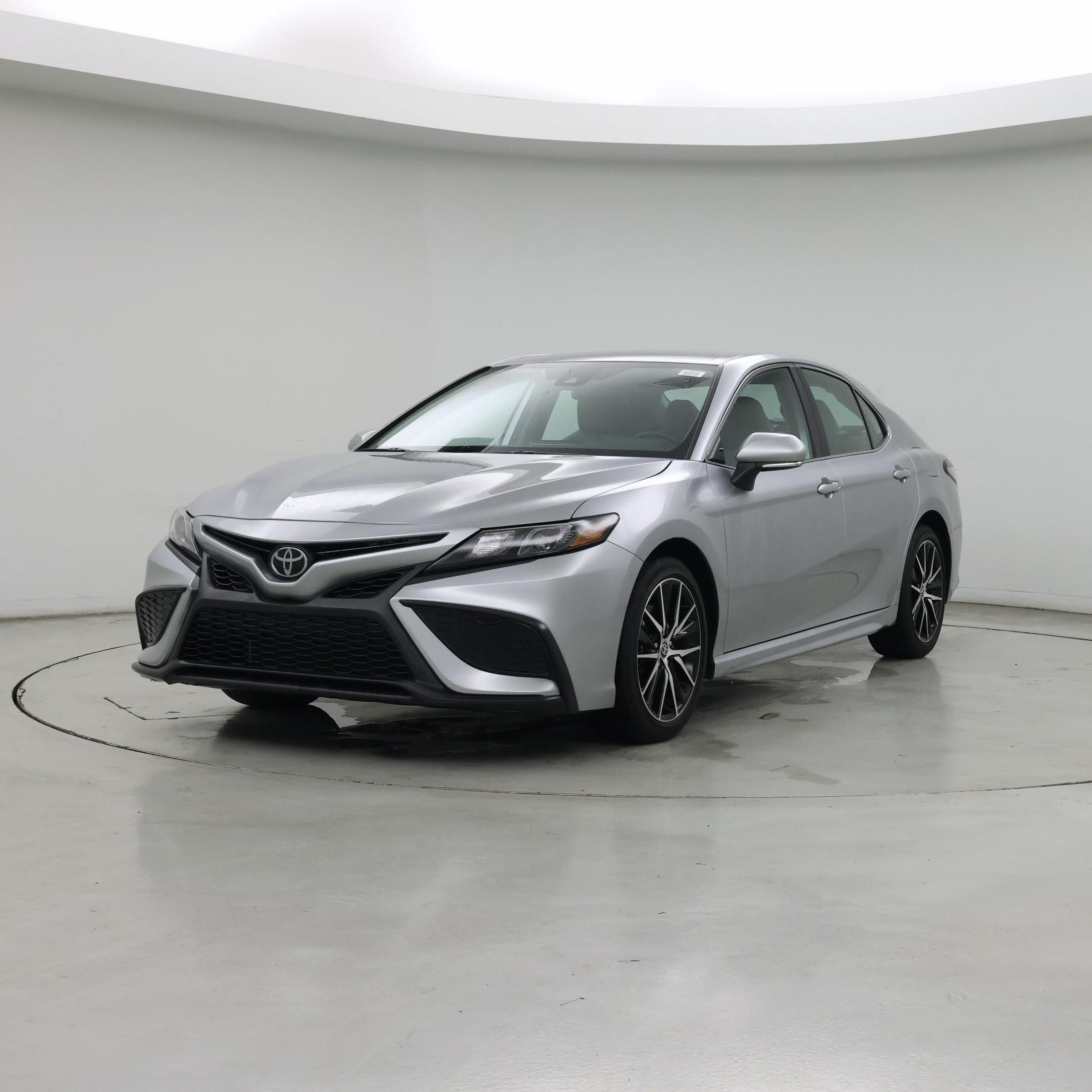 Thumbnail: 2023 Toyota Camry - 4