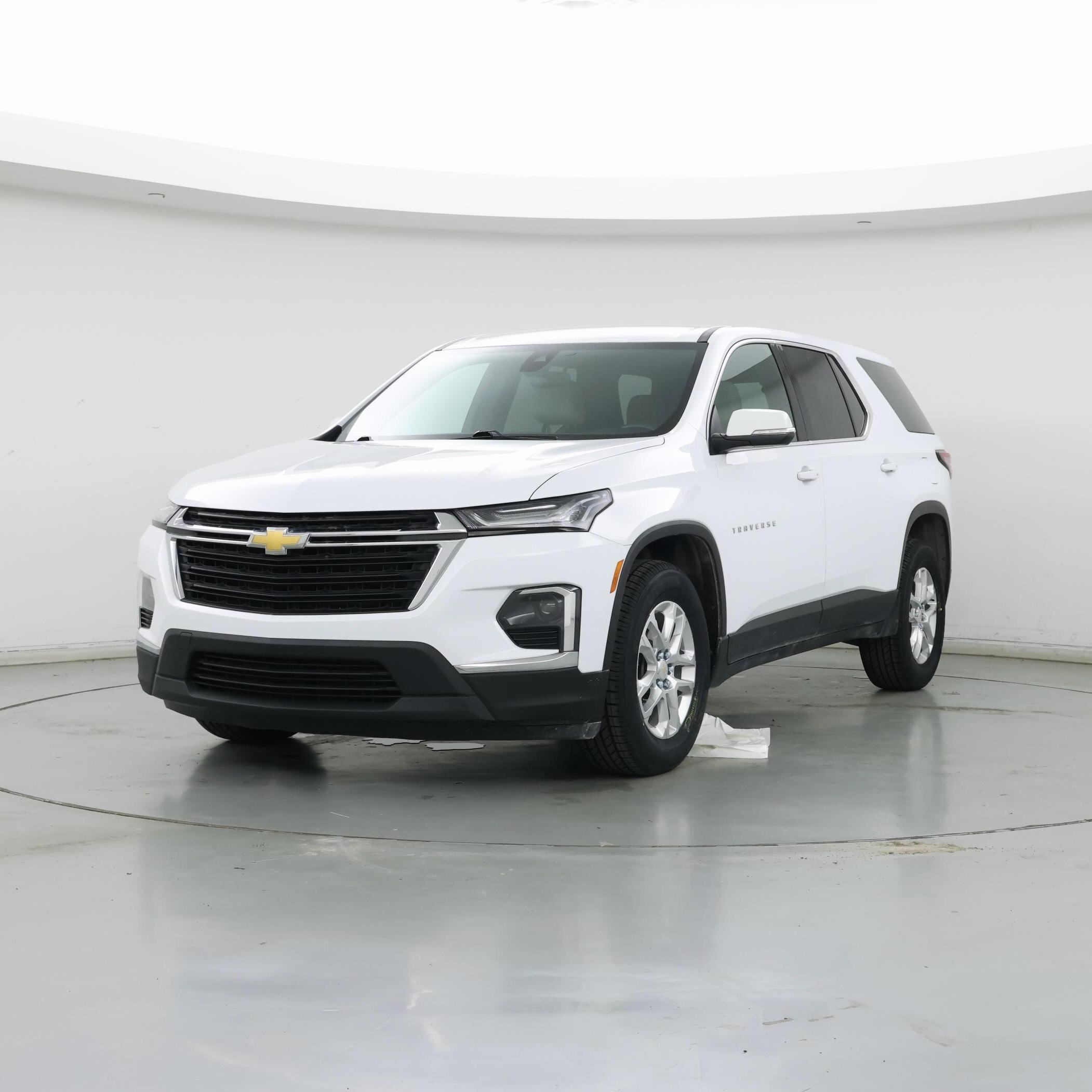 Thumbnail: 2023 Chevrolet Traverse - 4