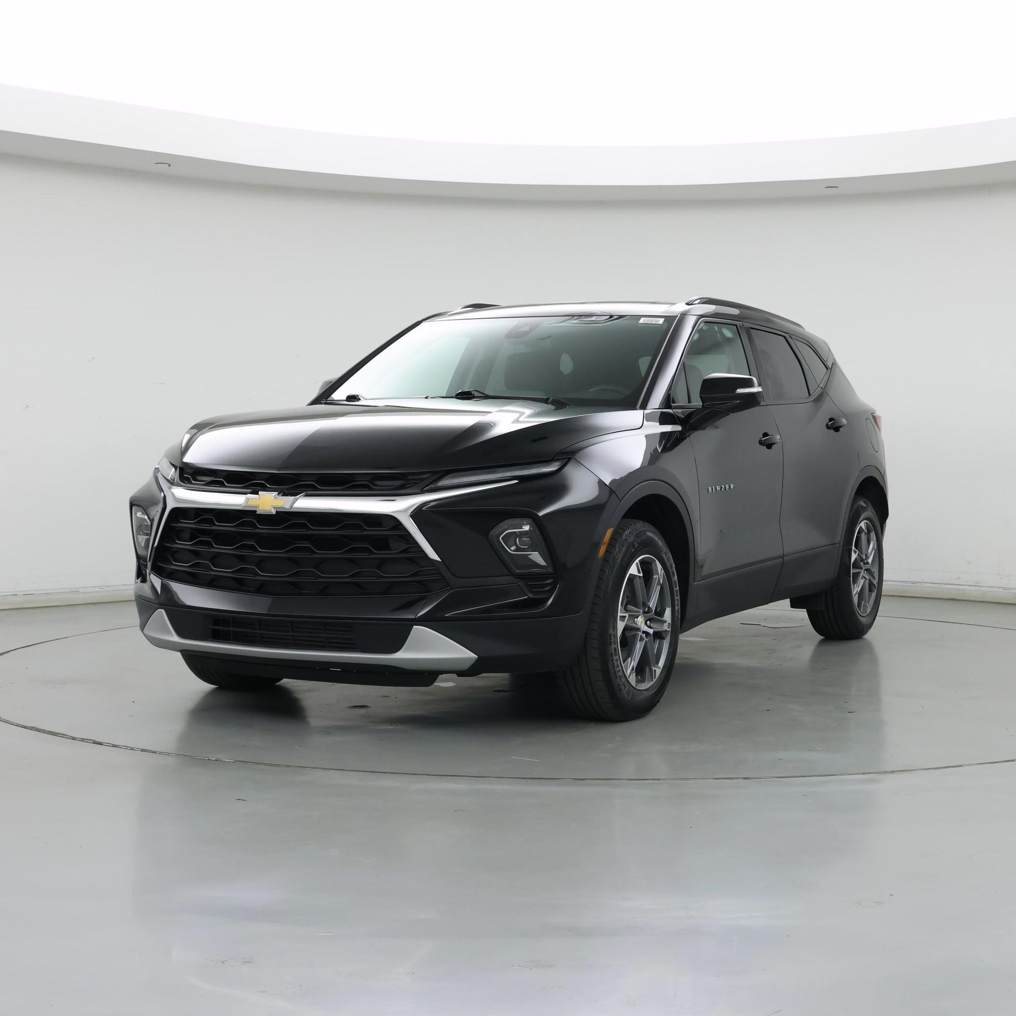 Thumbnail: 2023 Chevrolet Blazer - 4
