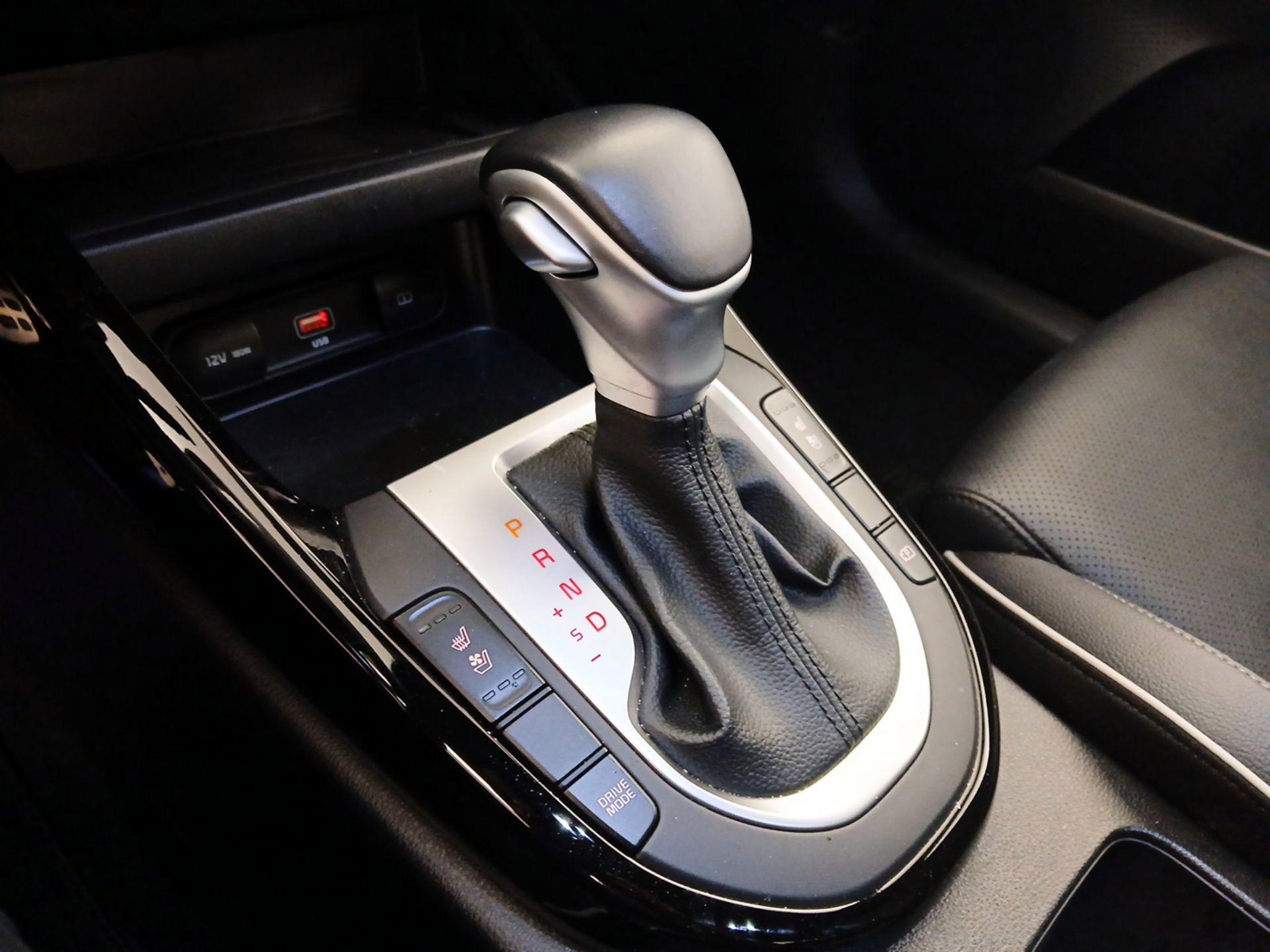 Thumbnail: 2023 Kia Forte - 17