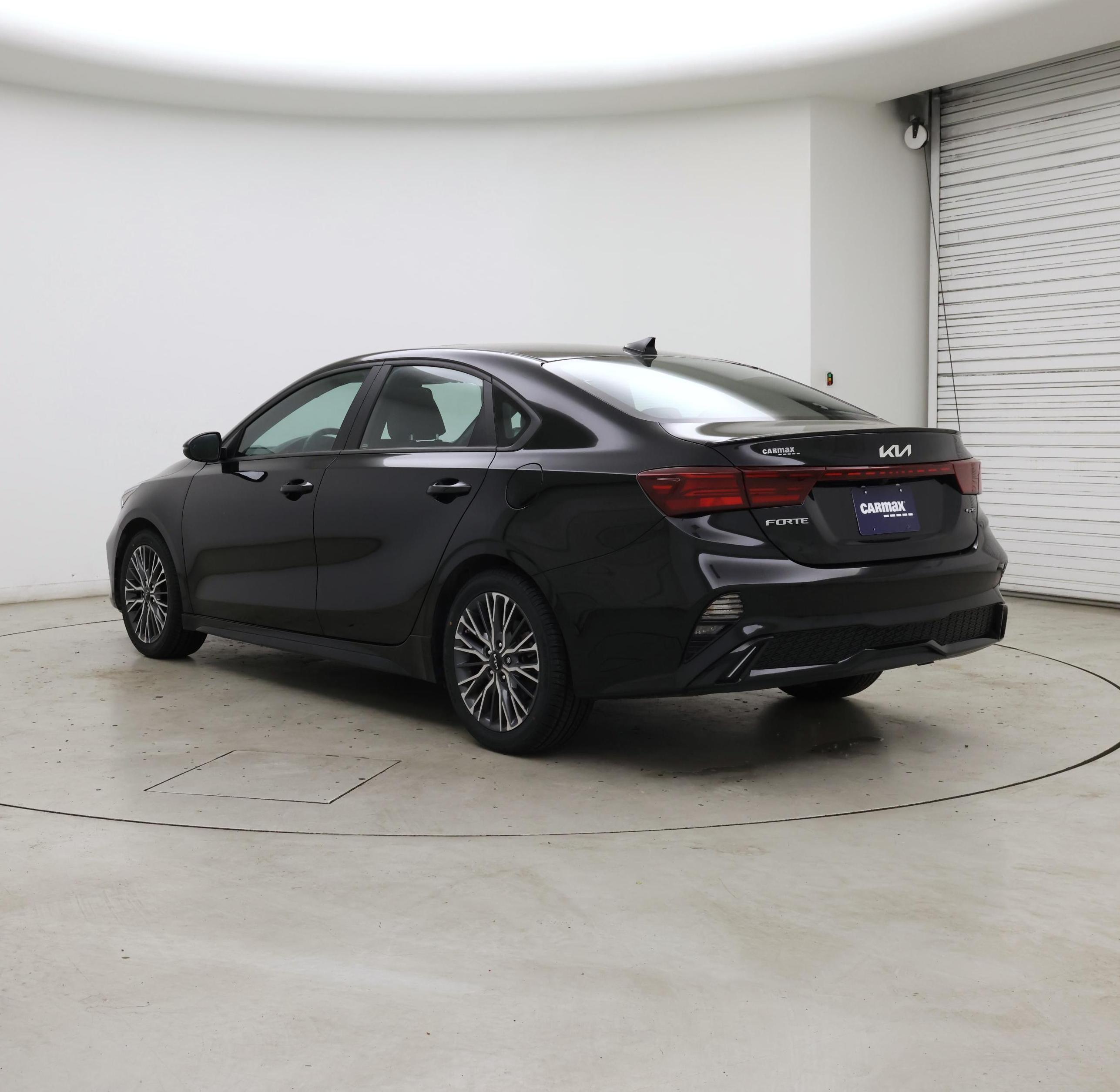 Thumbnail: 2023 Kia Forte - 2