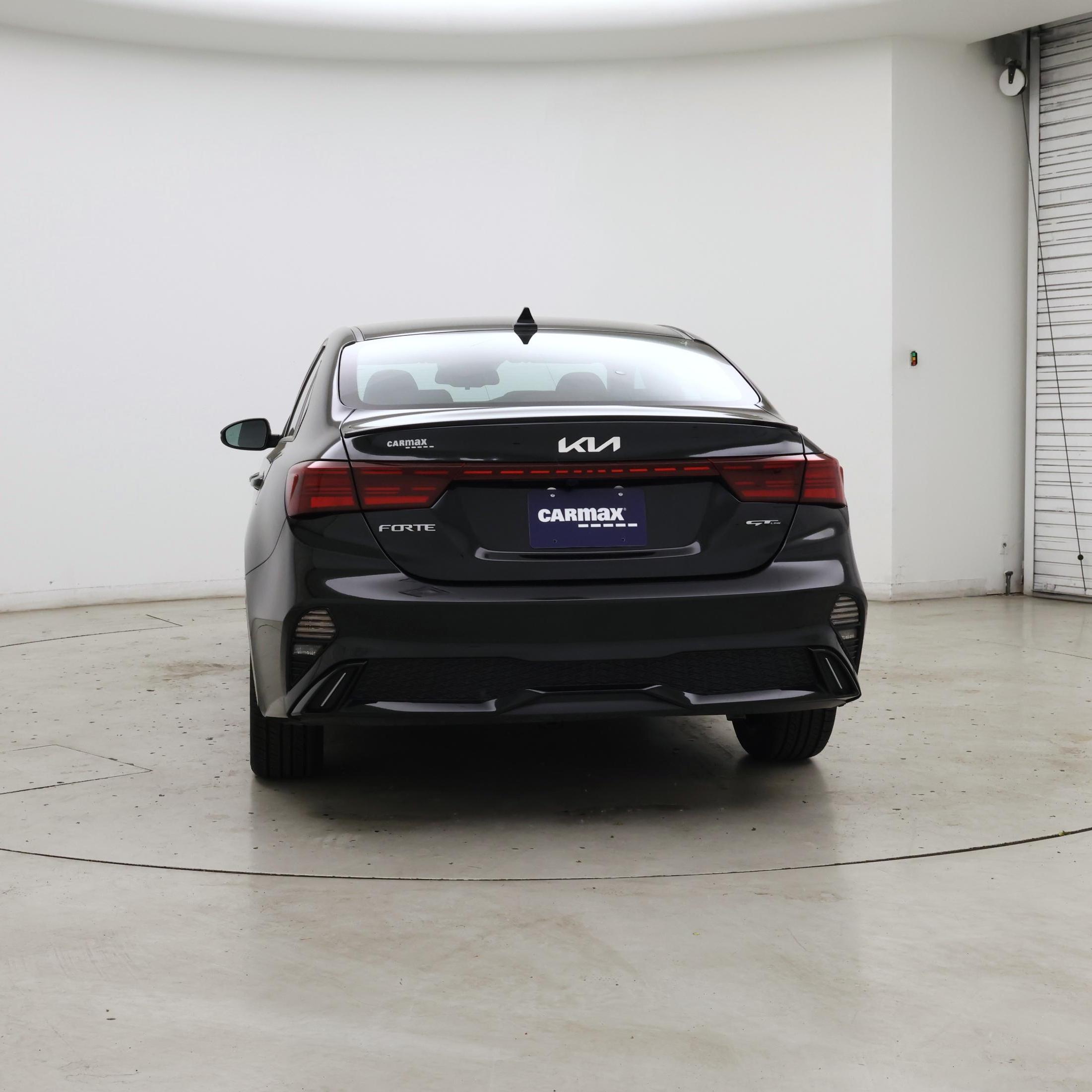 Thumbnail: 2023 Kia Forte - 6