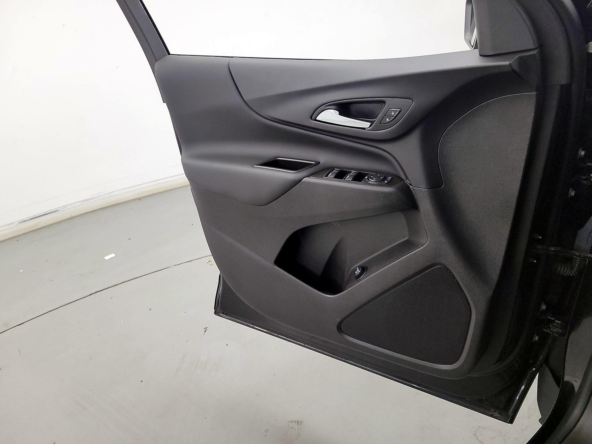 Thumbnail: 2024 Chevrolet Equinox - 12