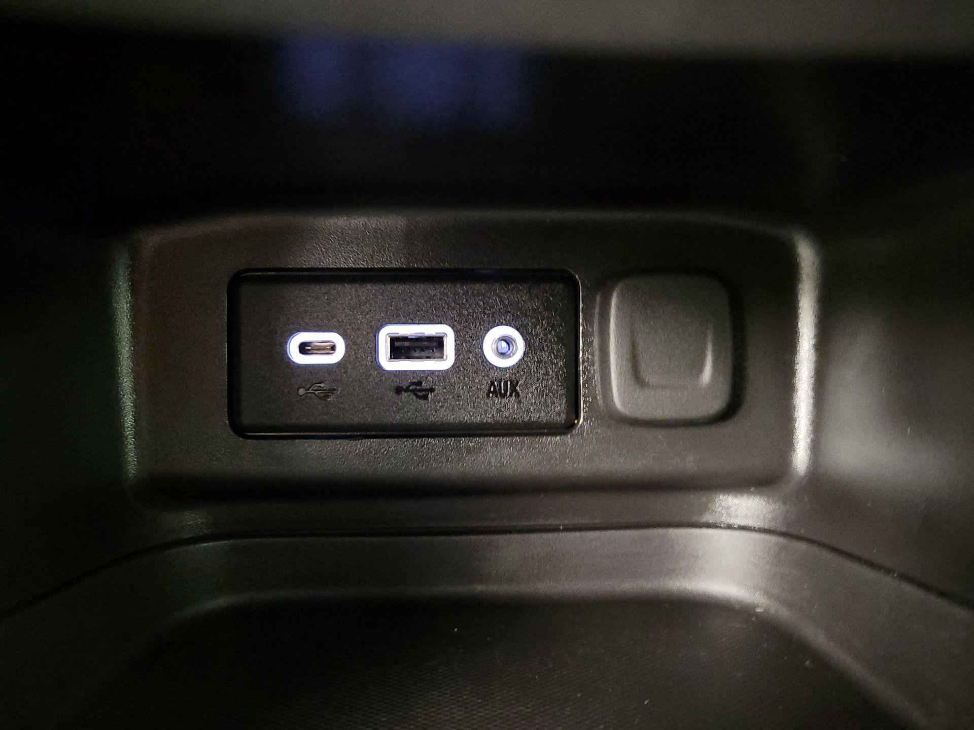 Thumbnail: 2024 Chevrolet Equinox - 19