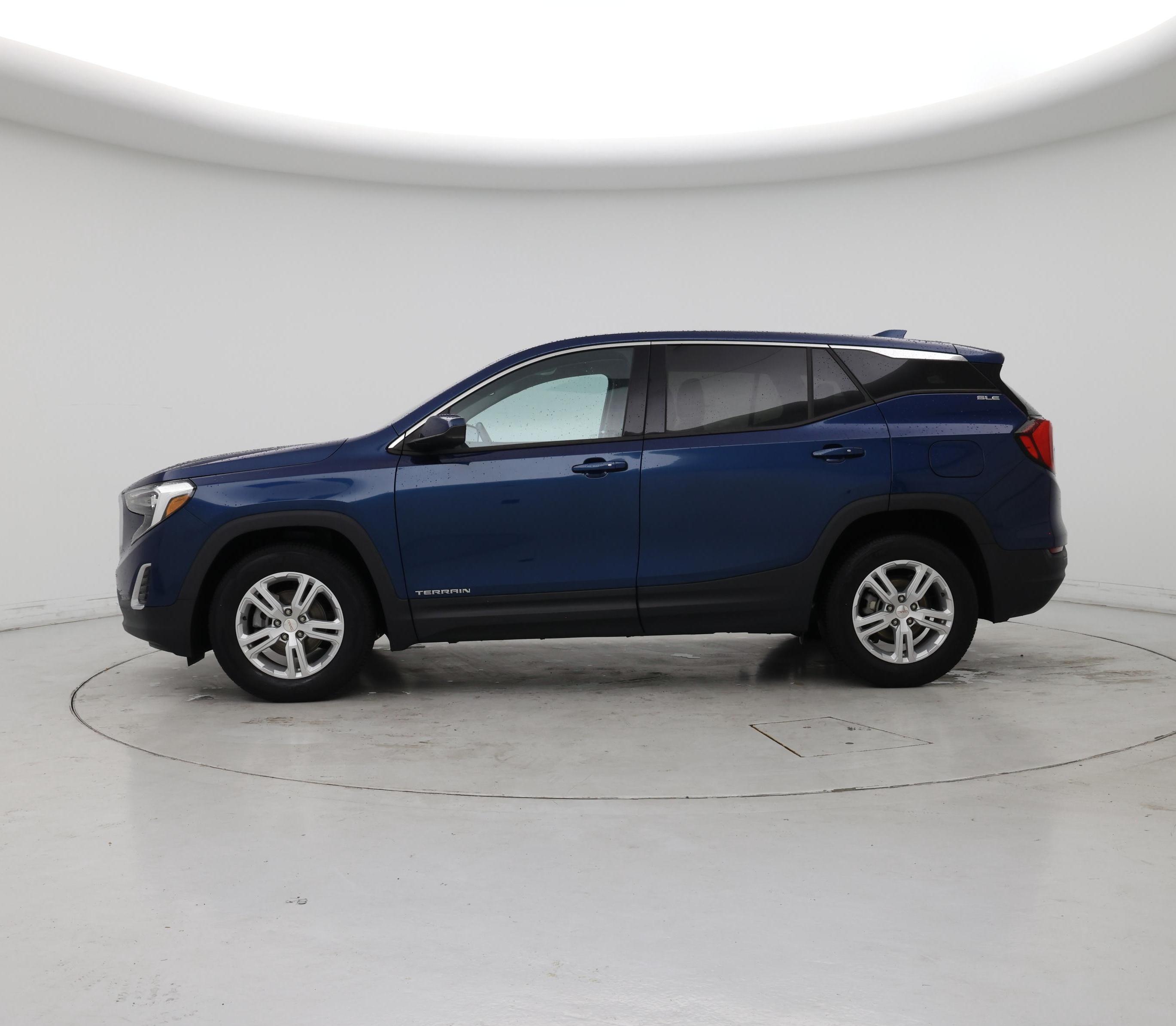 Thumbnail: 2020 GMC Terrain - 3
