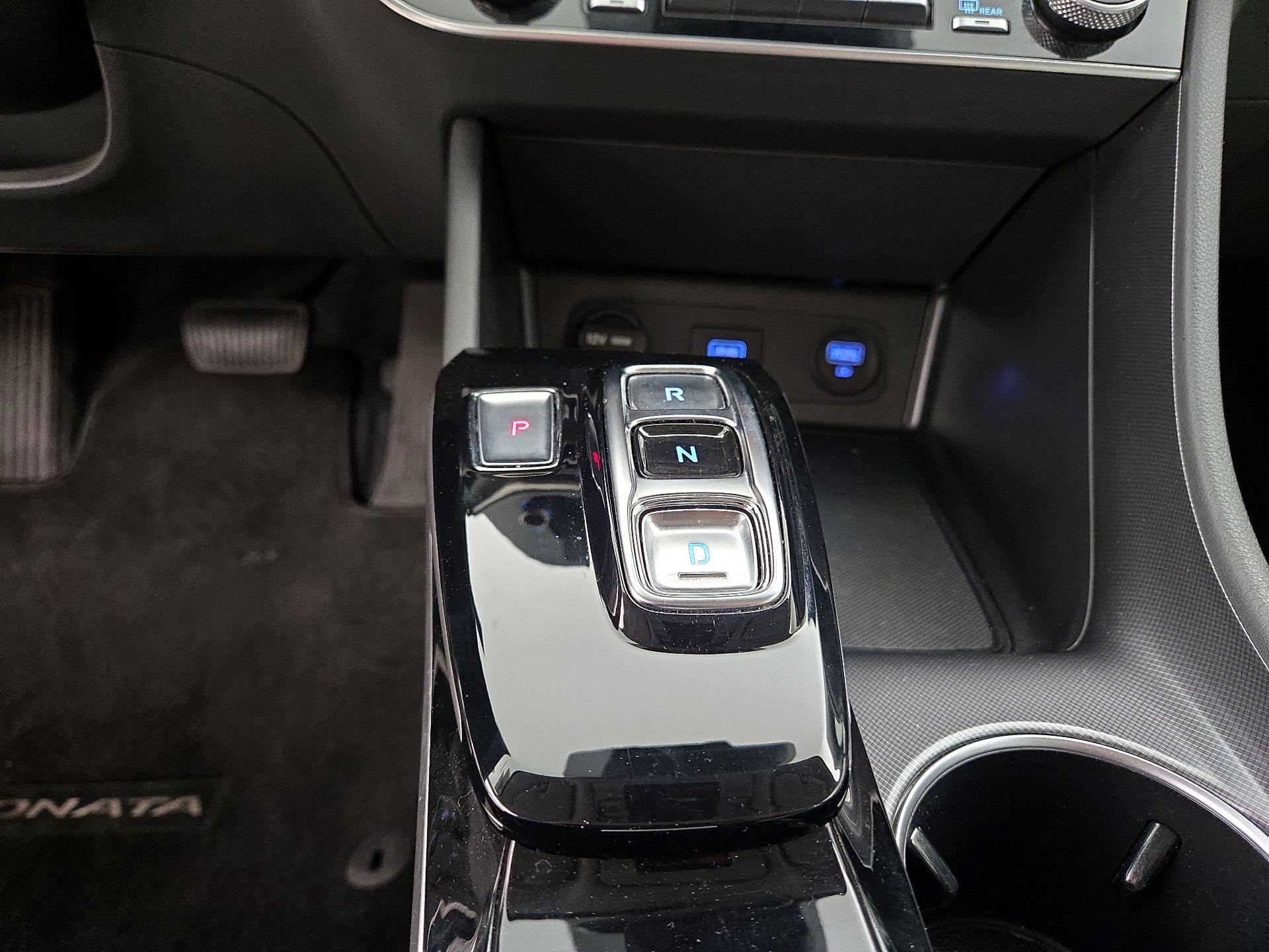 Thumbnail: 2023 Hyundai Sonata - 18