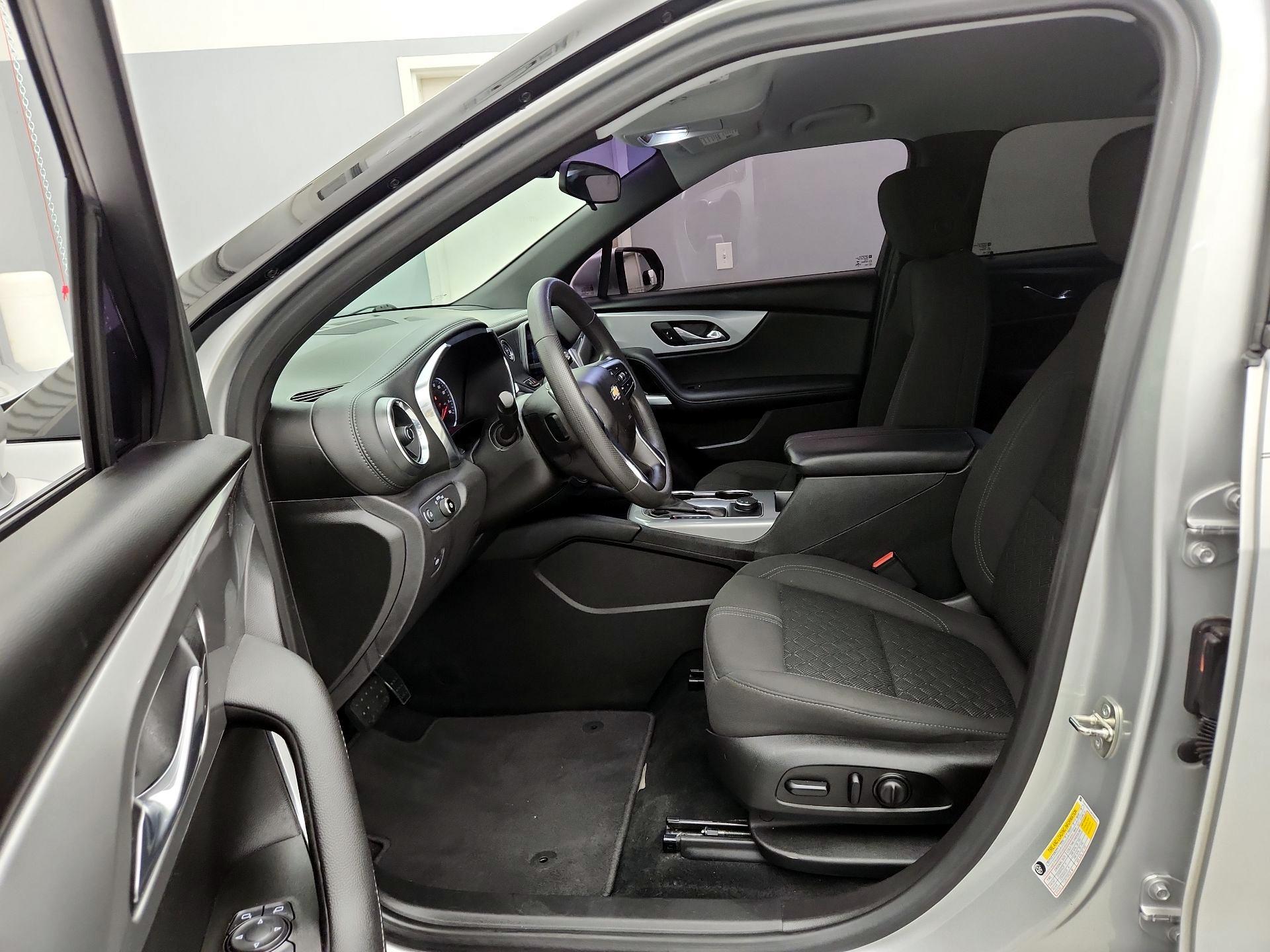 Thumbnail: 2021 Chevrolet Blazer - 11