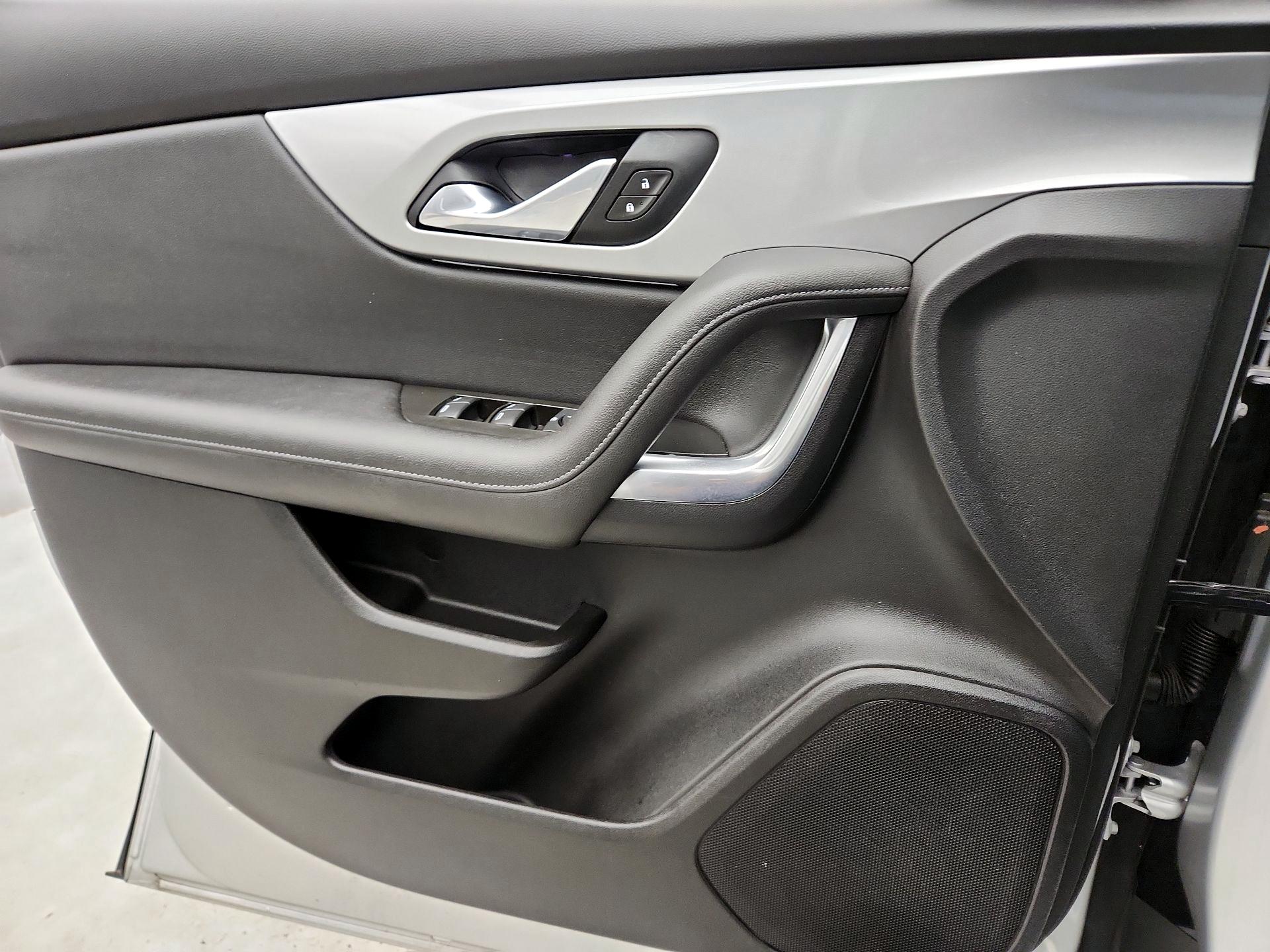 Thumbnail: 2021 Chevrolet Blazer - 12