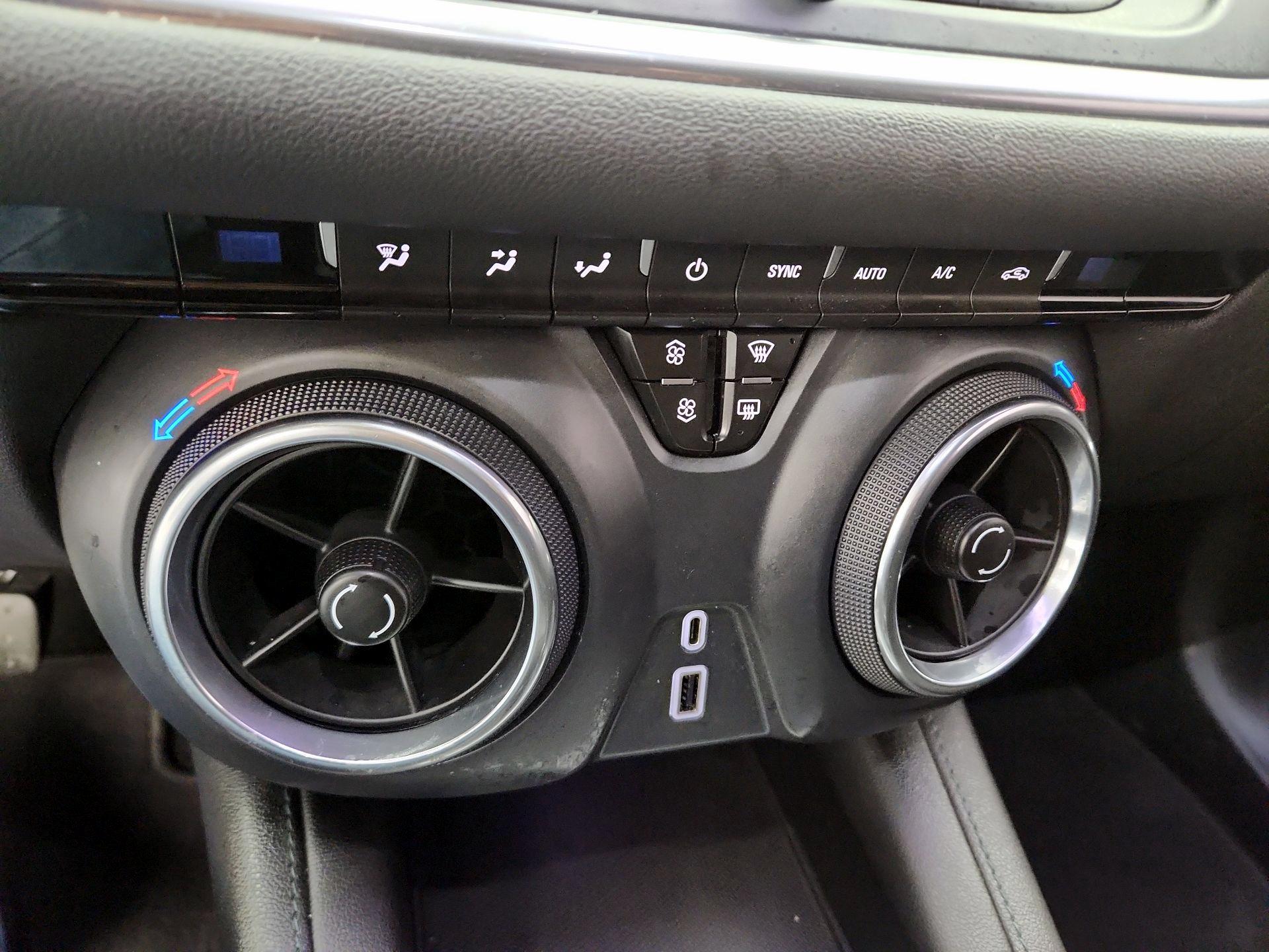 Thumbnail: 2021 Chevrolet Blazer - 16