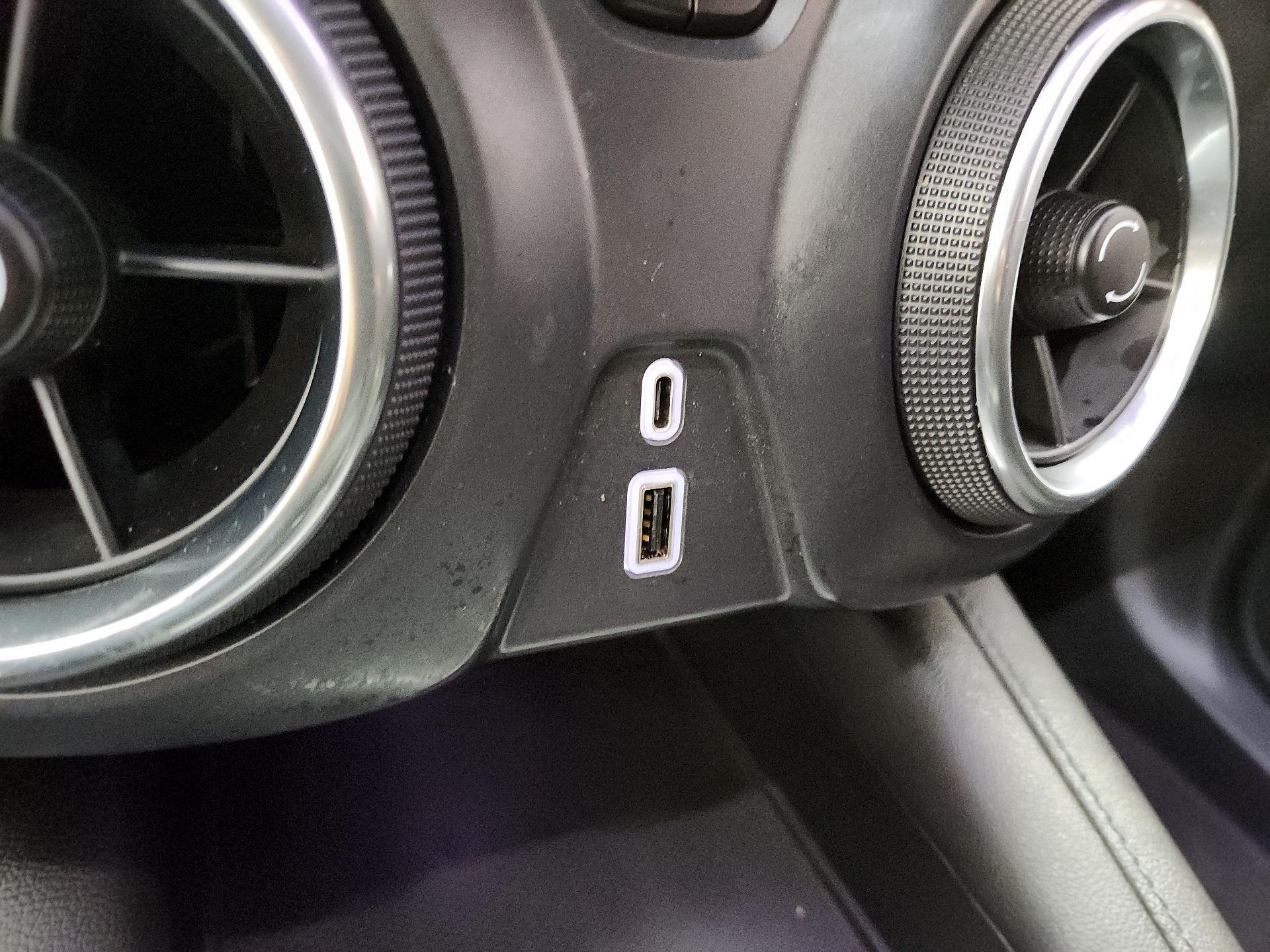 Thumbnail: 2021 Chevrolet Blazer - 18