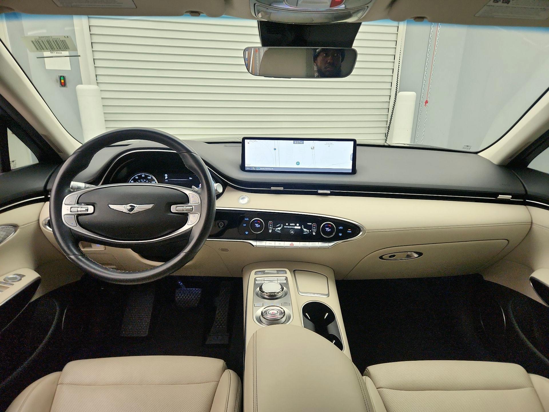 Thumbnail: 2023 Genesis GV70 - 9