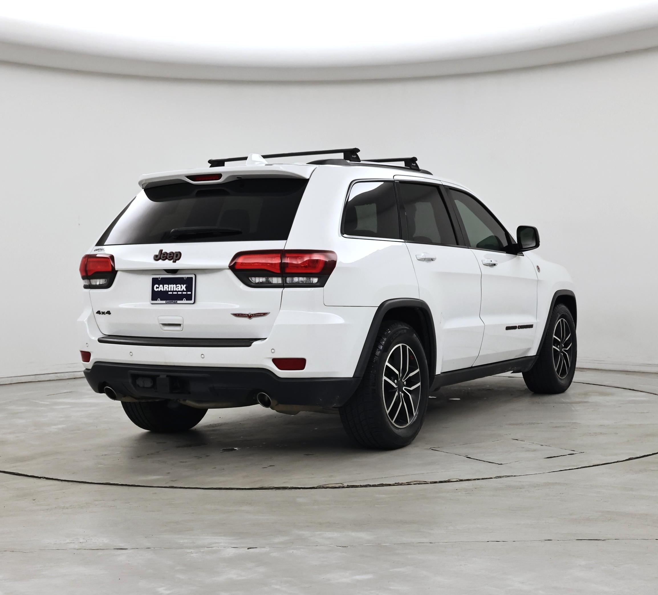 Thumbnail: 2021 Jeep Grand Cherokee - 8