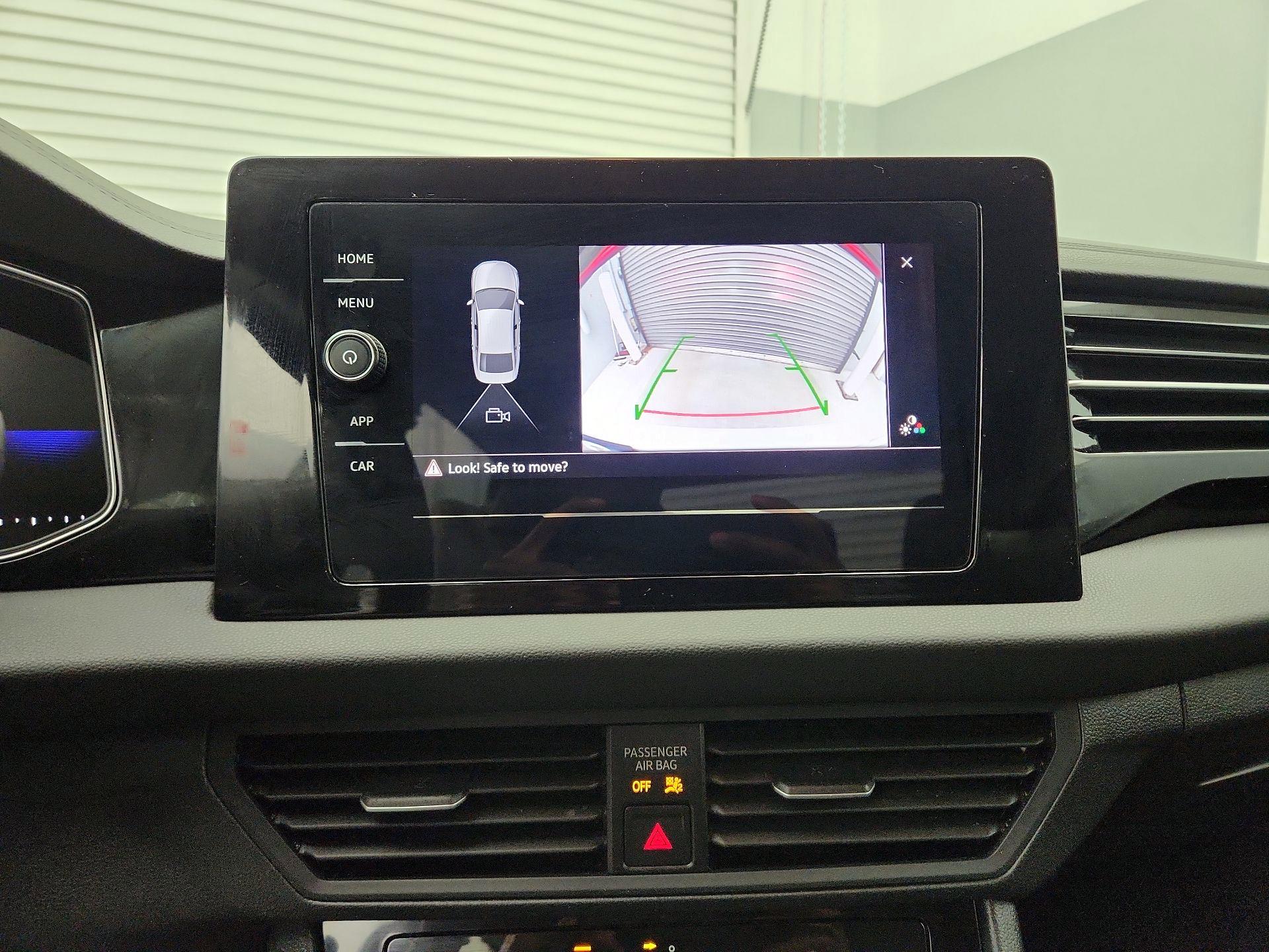 Thumbnail: 2025 Volkswagen Jetta - 14