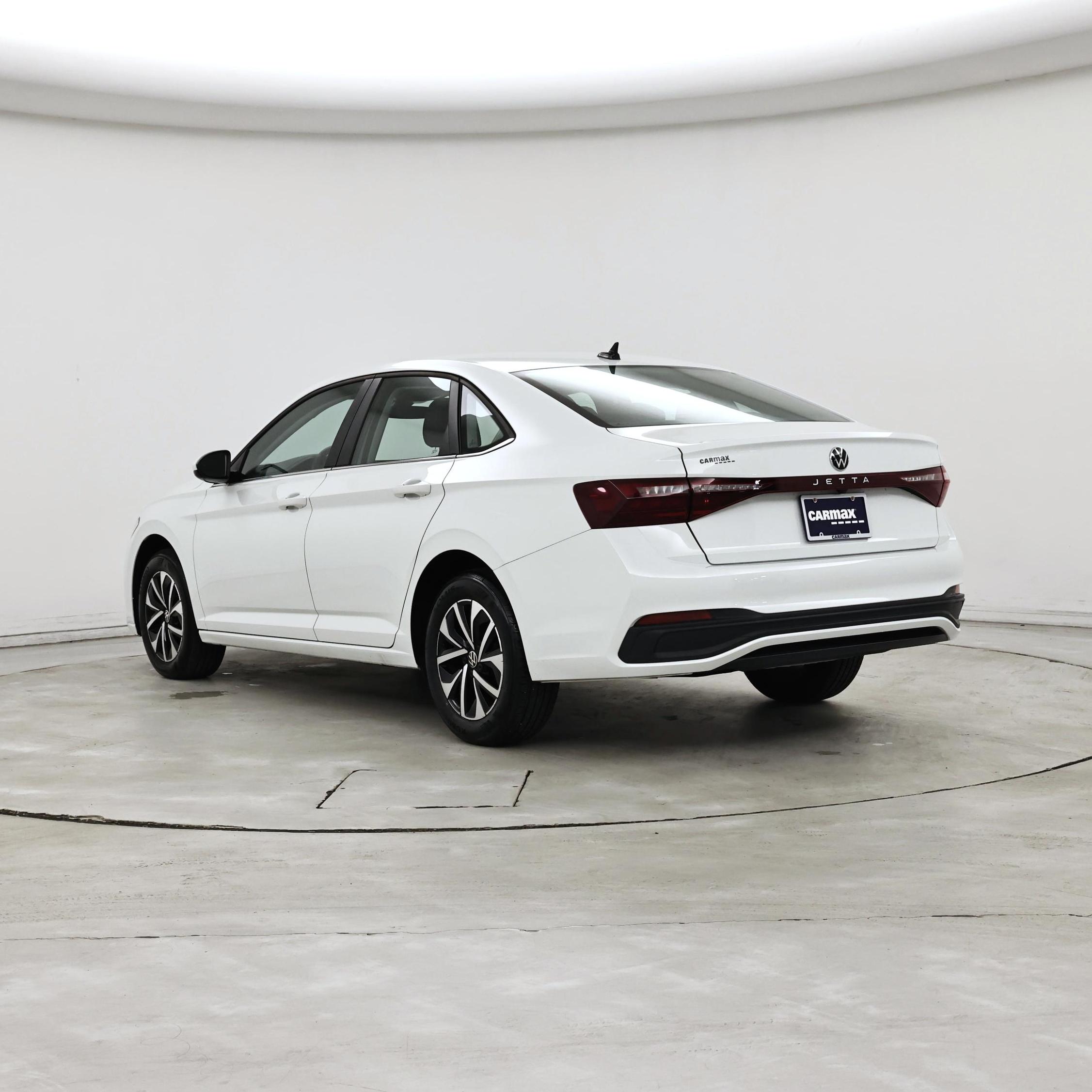 Thumbnail: 2025 Volkswagen Jetta - 2