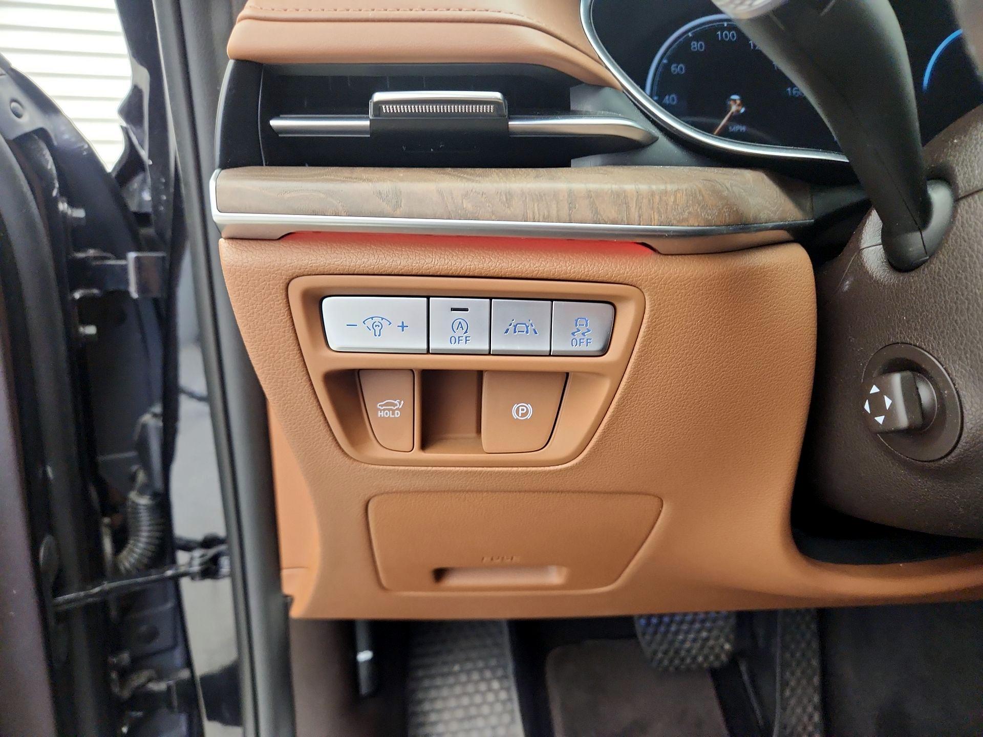 Thumbnail: 2021 Genesis G80 - 13